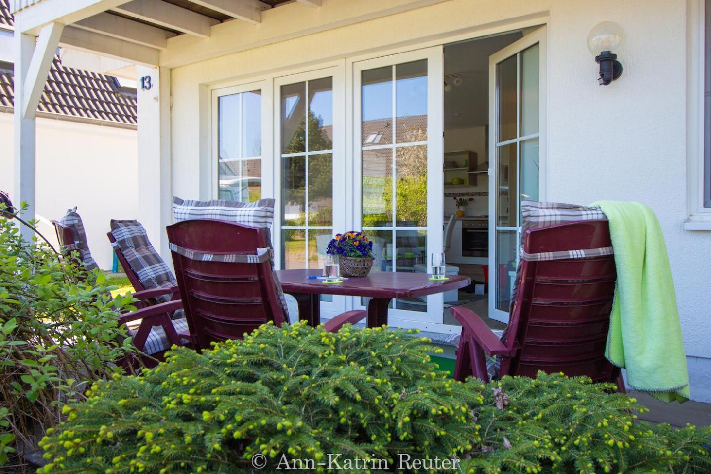 Apartment with Terrace photo 3