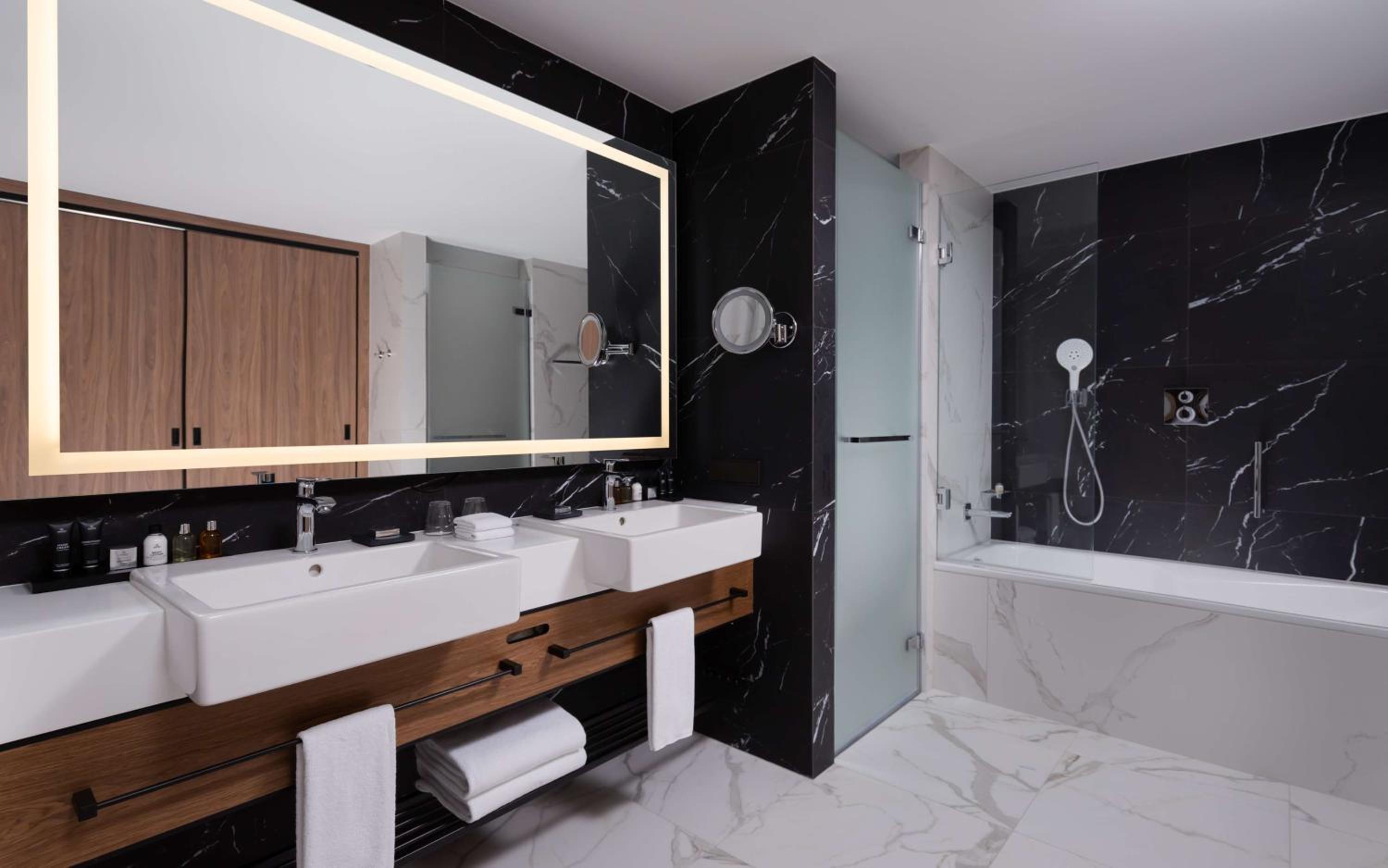 Family Suite - Photo 3