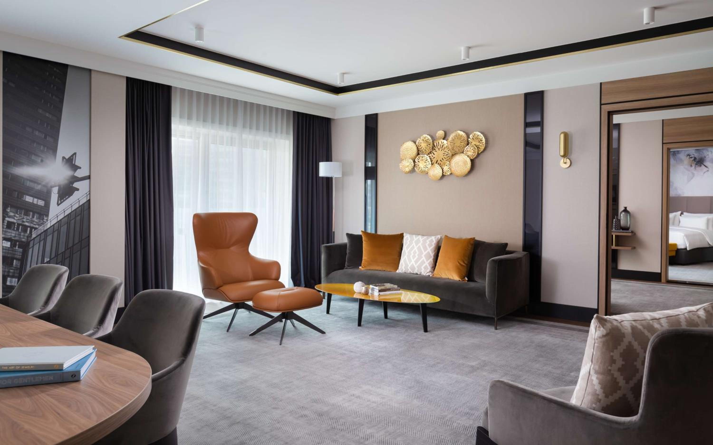 Presidential Suite with Lounge Access photo 1