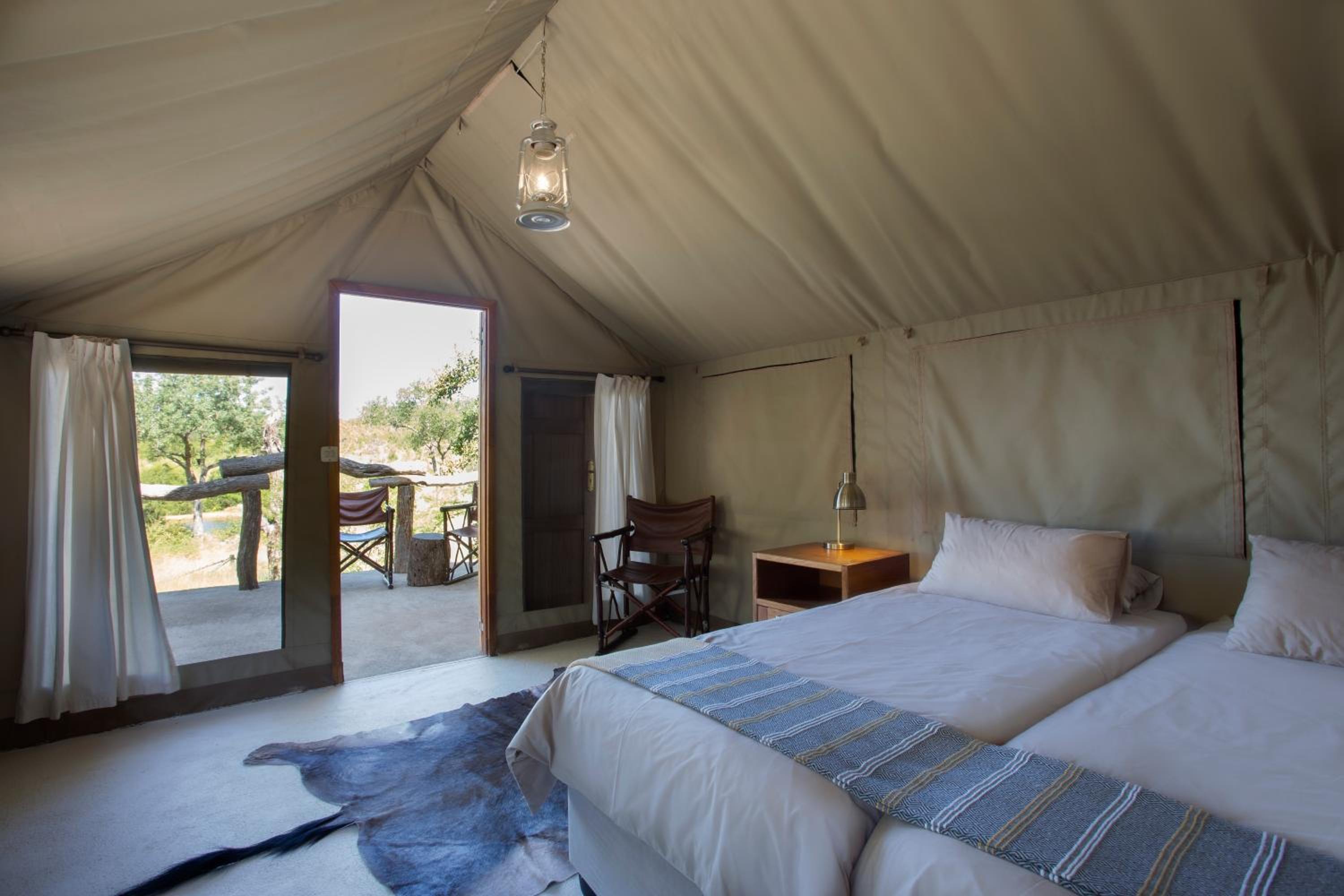 Tent - Photo 18