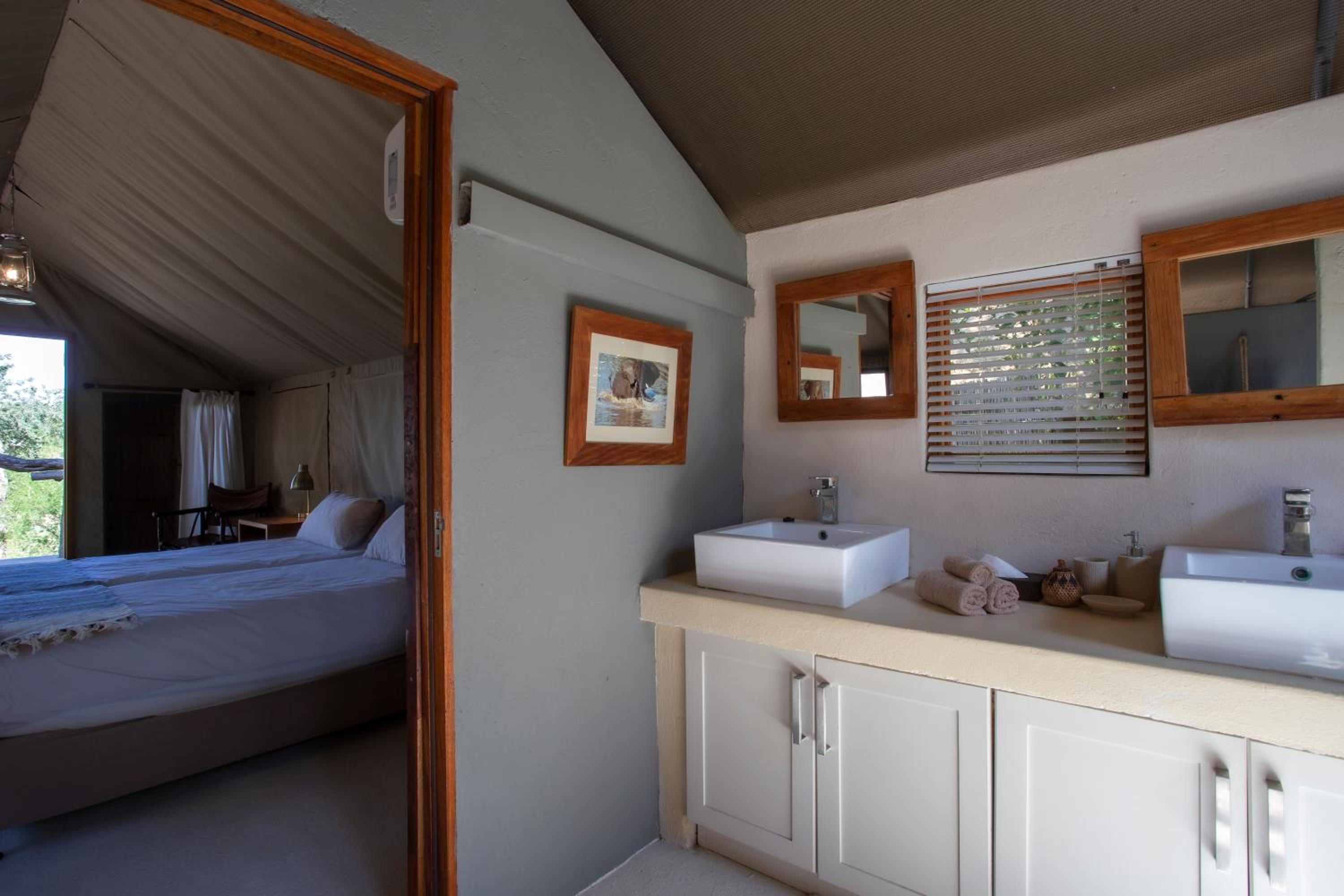 Tent - Photo 19