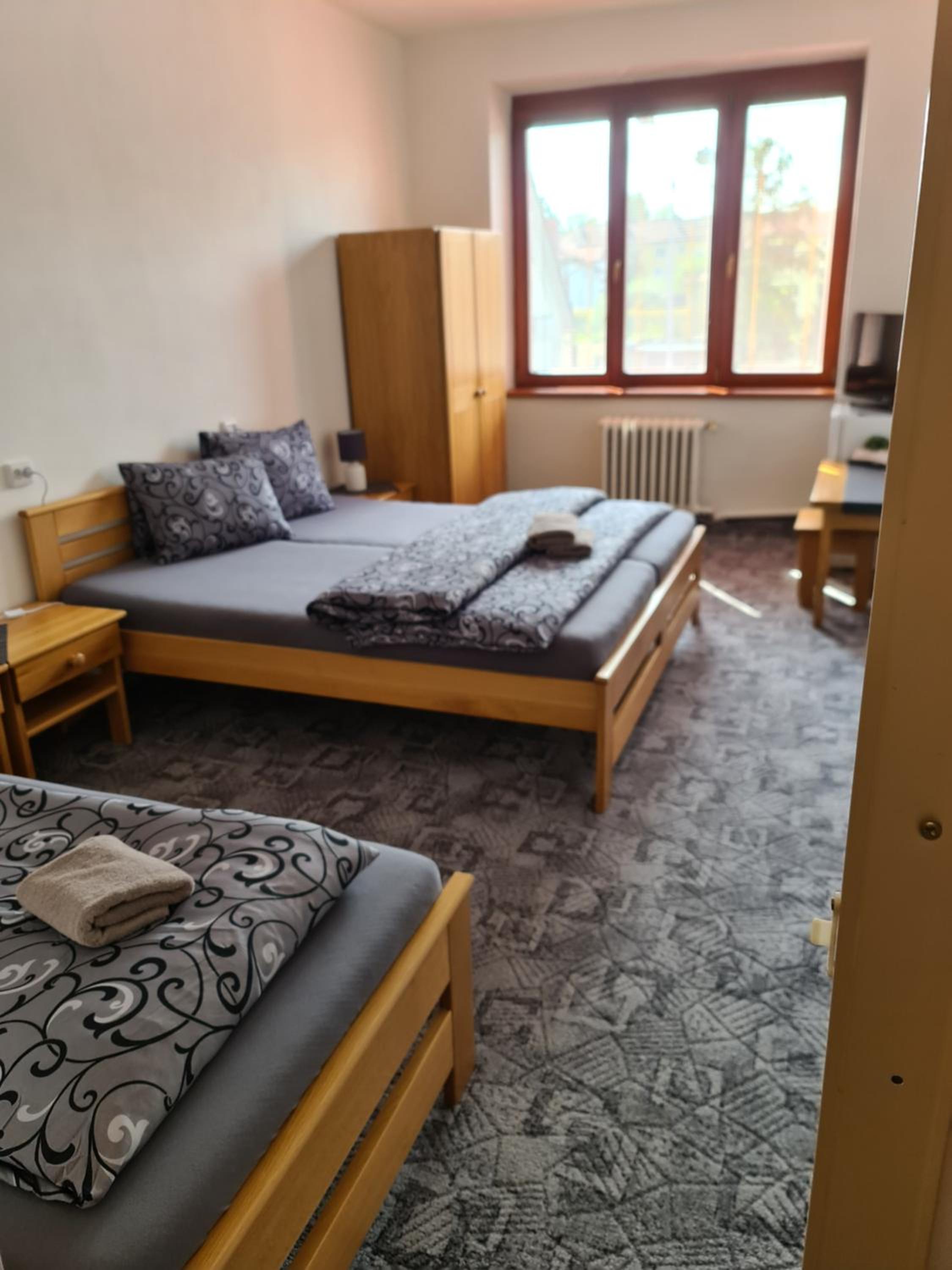 Triple Room with Double Bed and Bath photo 3