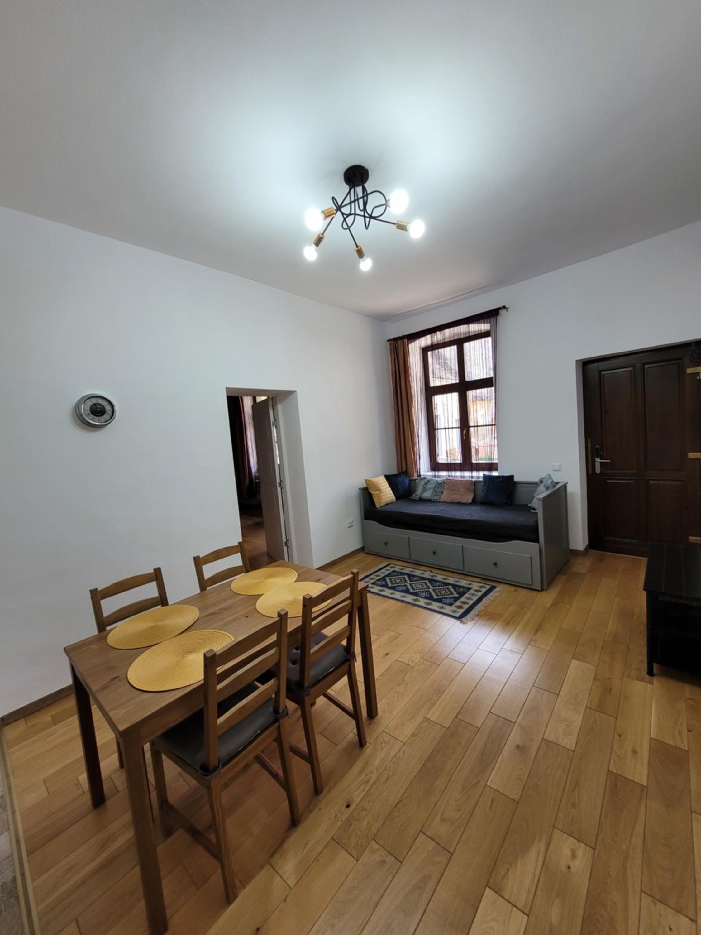 Deluxe Apartment - Photo 8