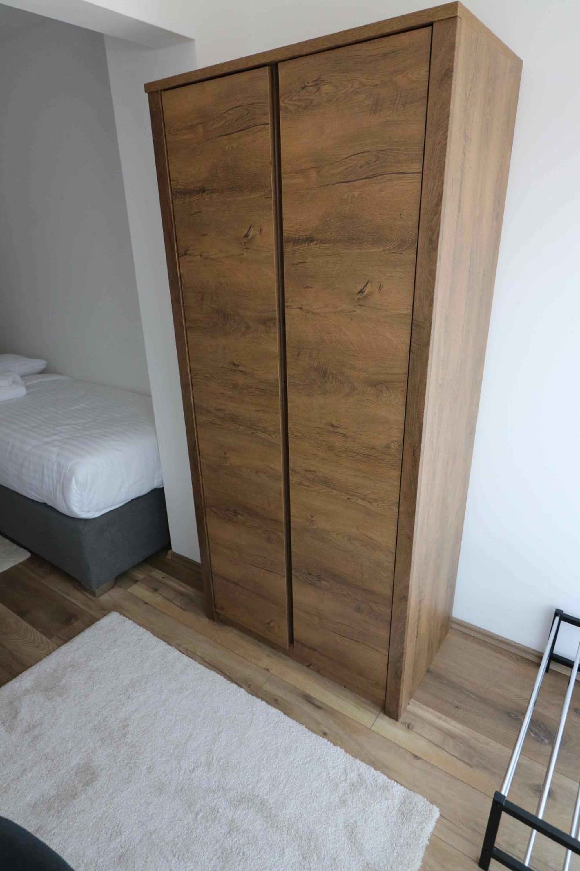 Deluxe Double or Twin Room with City View - Photo 7