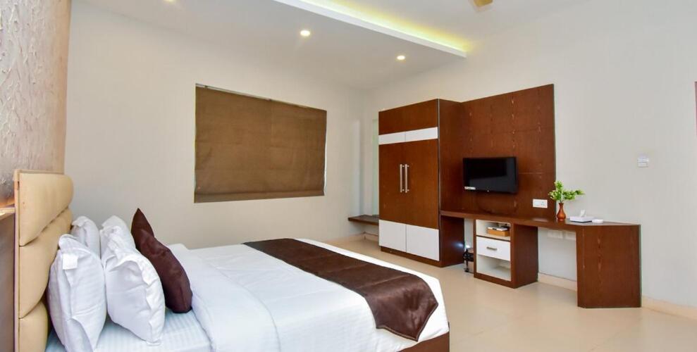 Standard Double Room photo 3