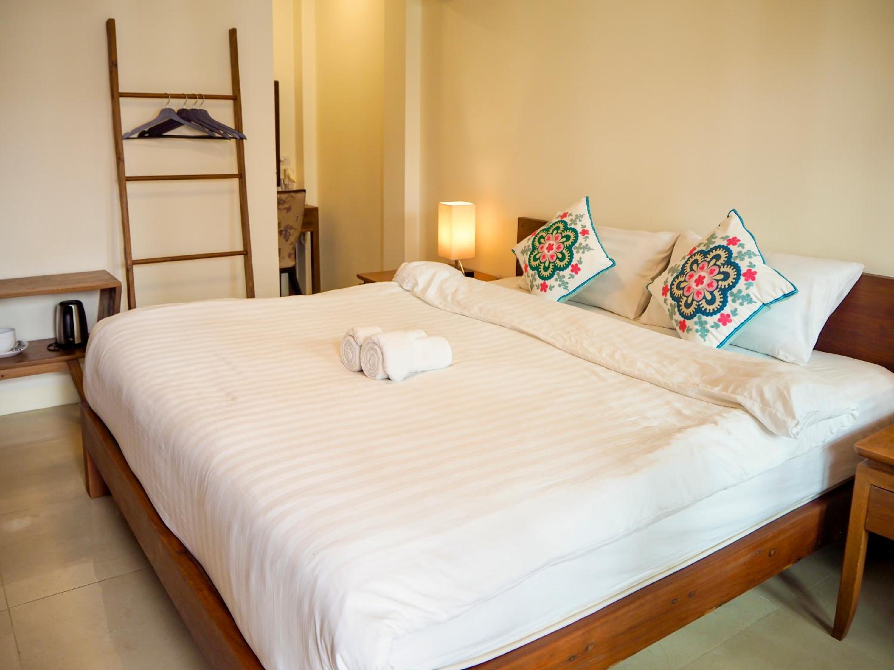 Deluxe Room - Photo 1