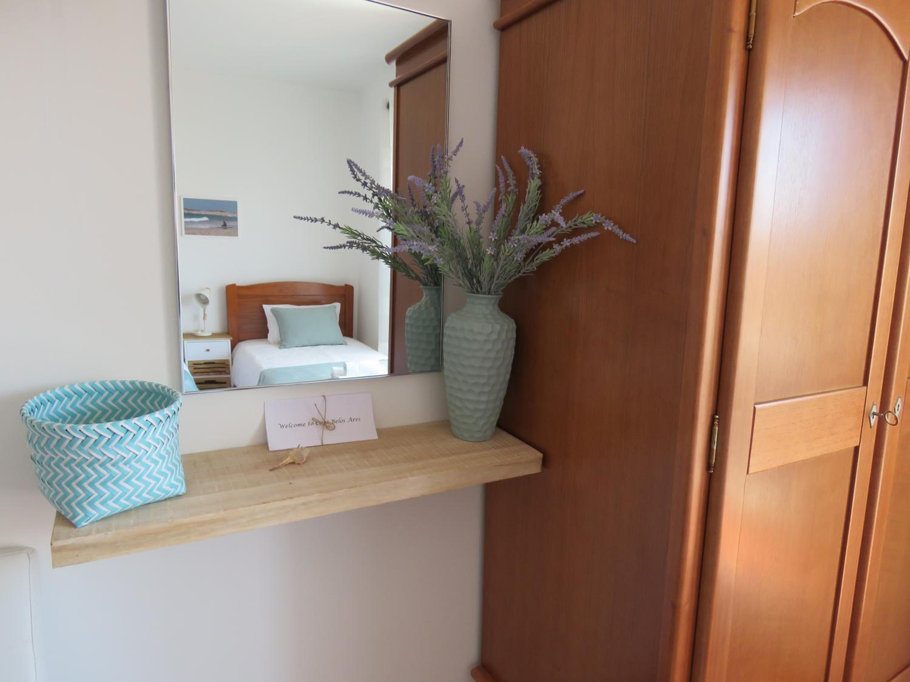 Triple Room with Private Bathroom photo 1