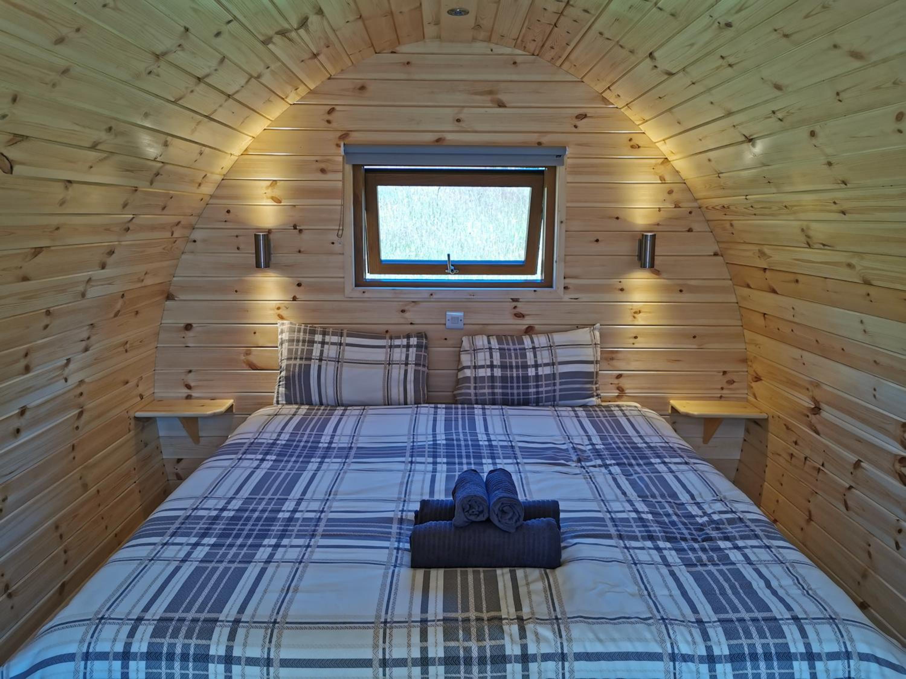 Double Room with Mountain View - Photo 1
