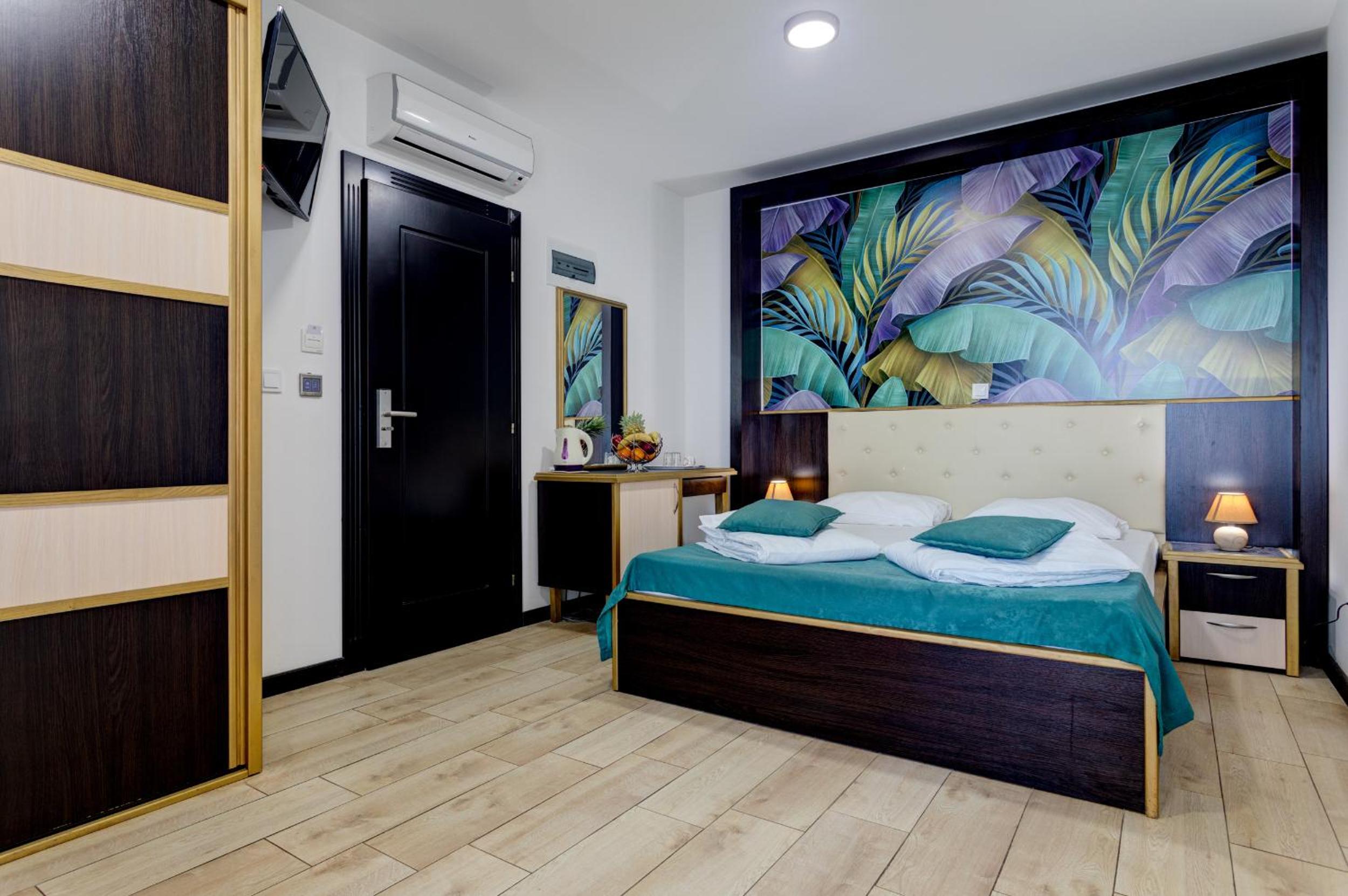Double Room with Balcony and Sea View