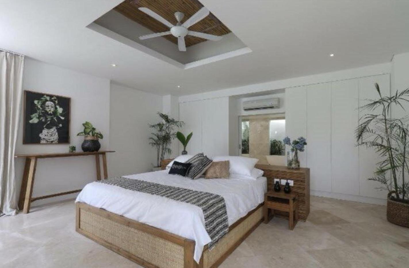 Two-Bedroom Villa - Photo 1