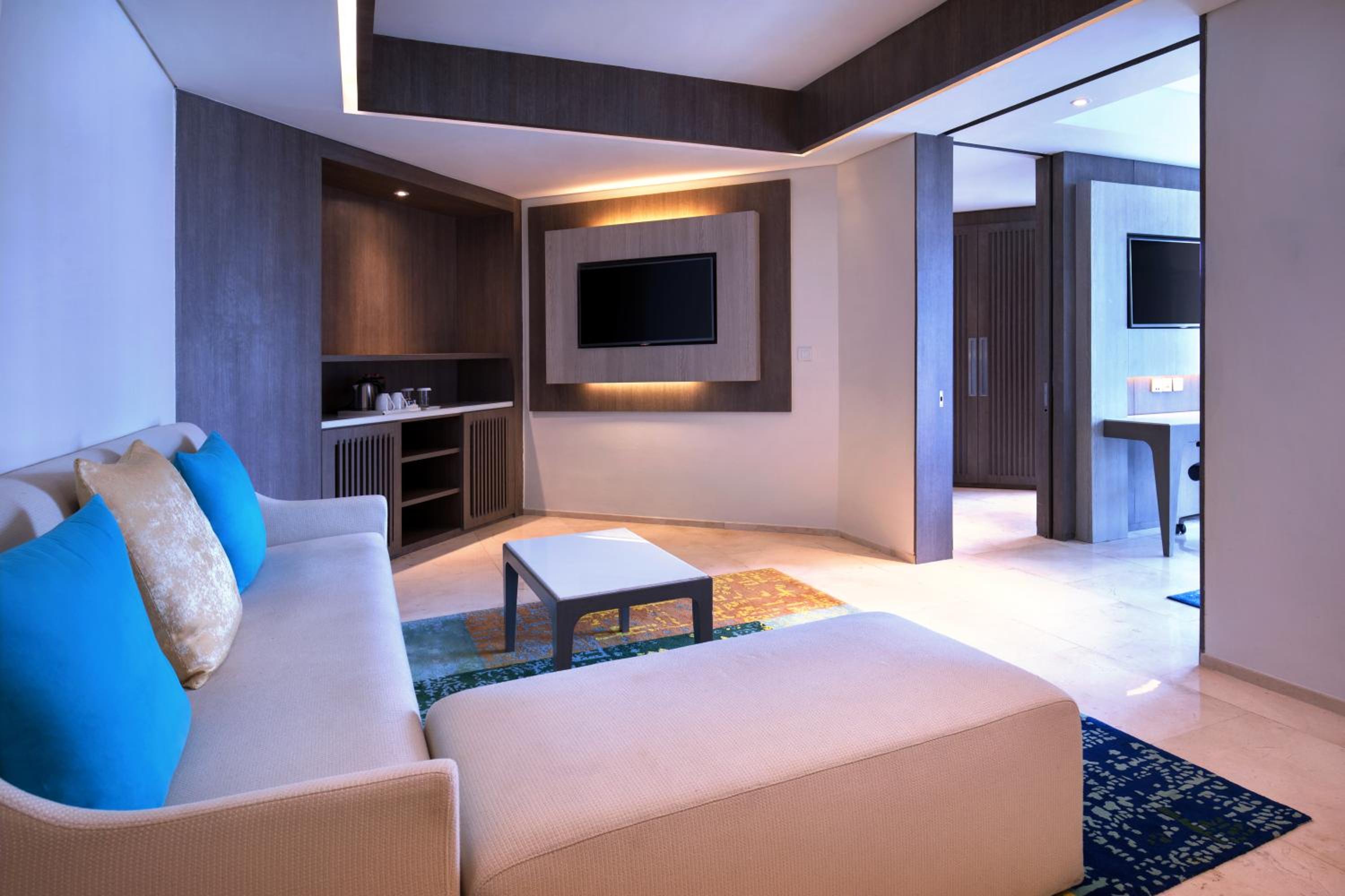 Business Suite