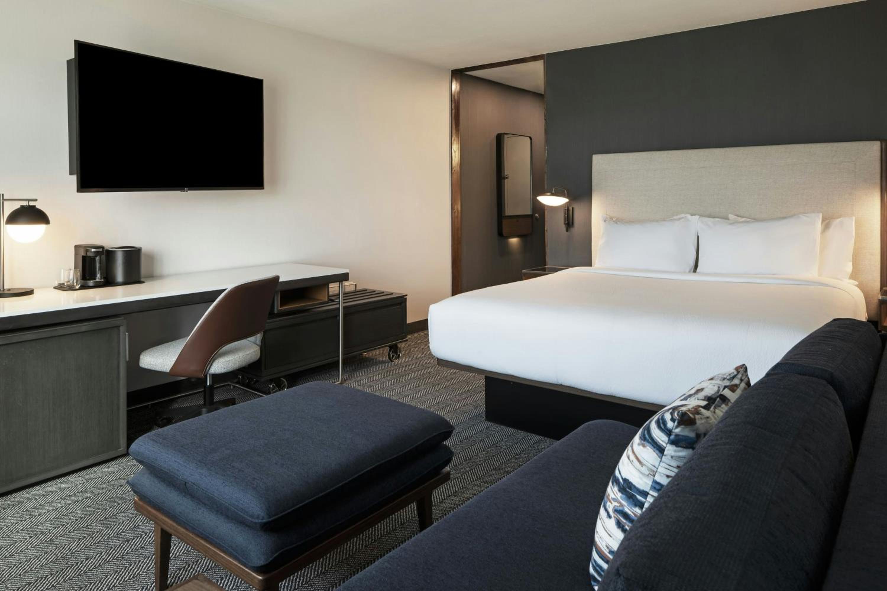 King Room with Sofa Bed