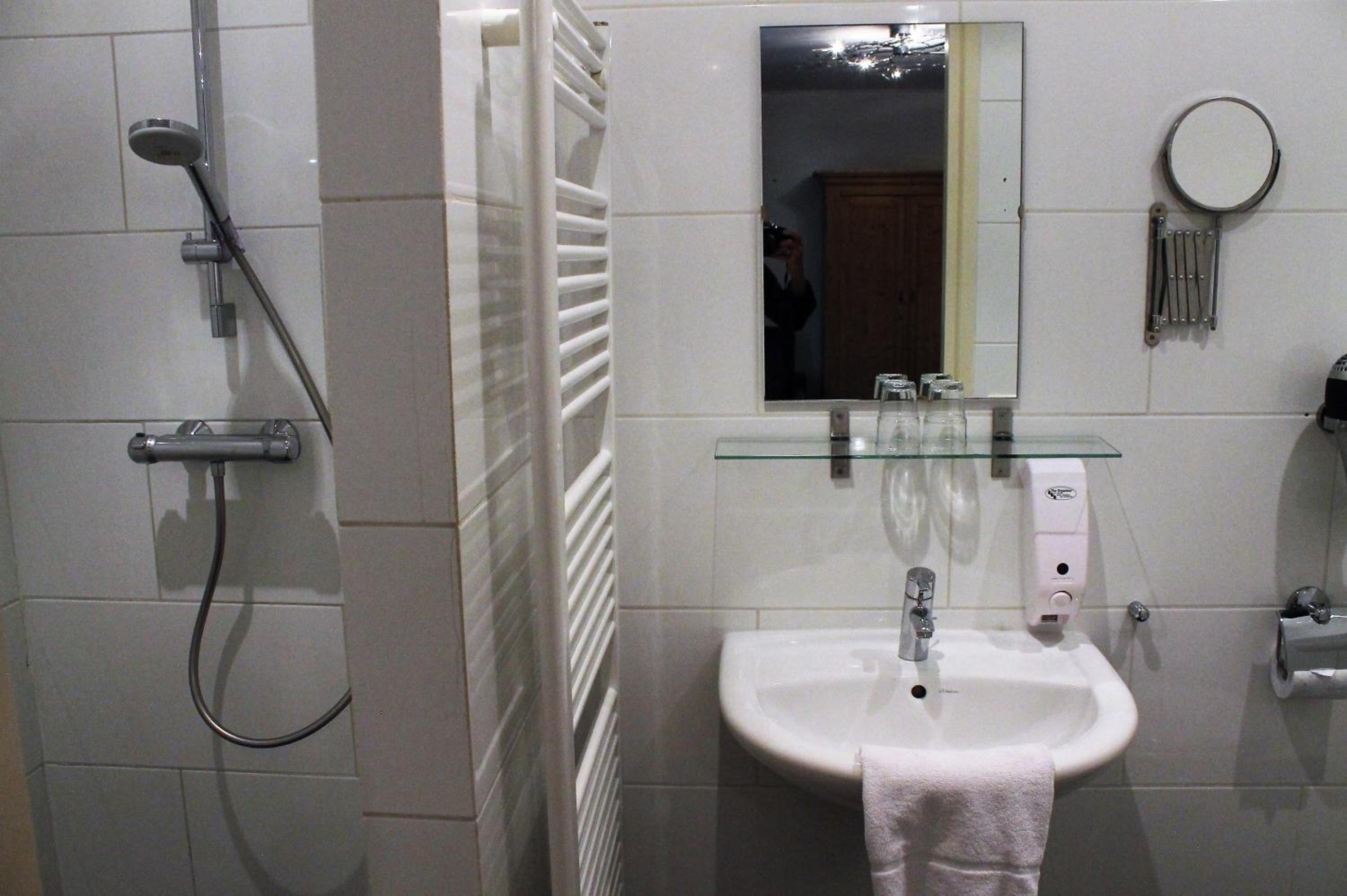 Small Double Room photo 2