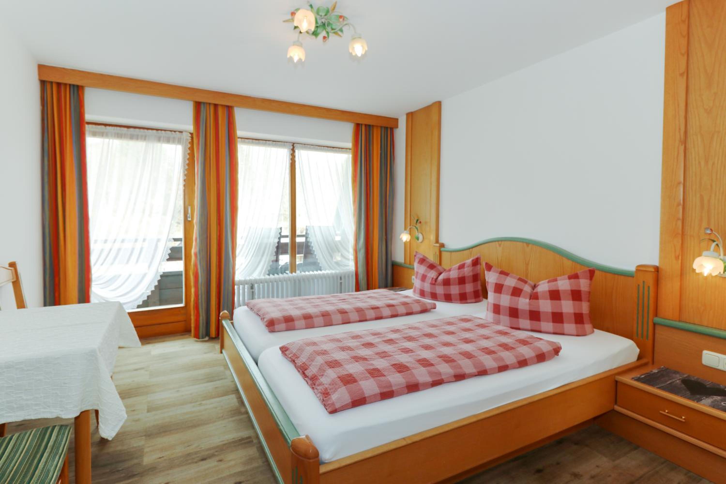 Standard Double Room photo 3
