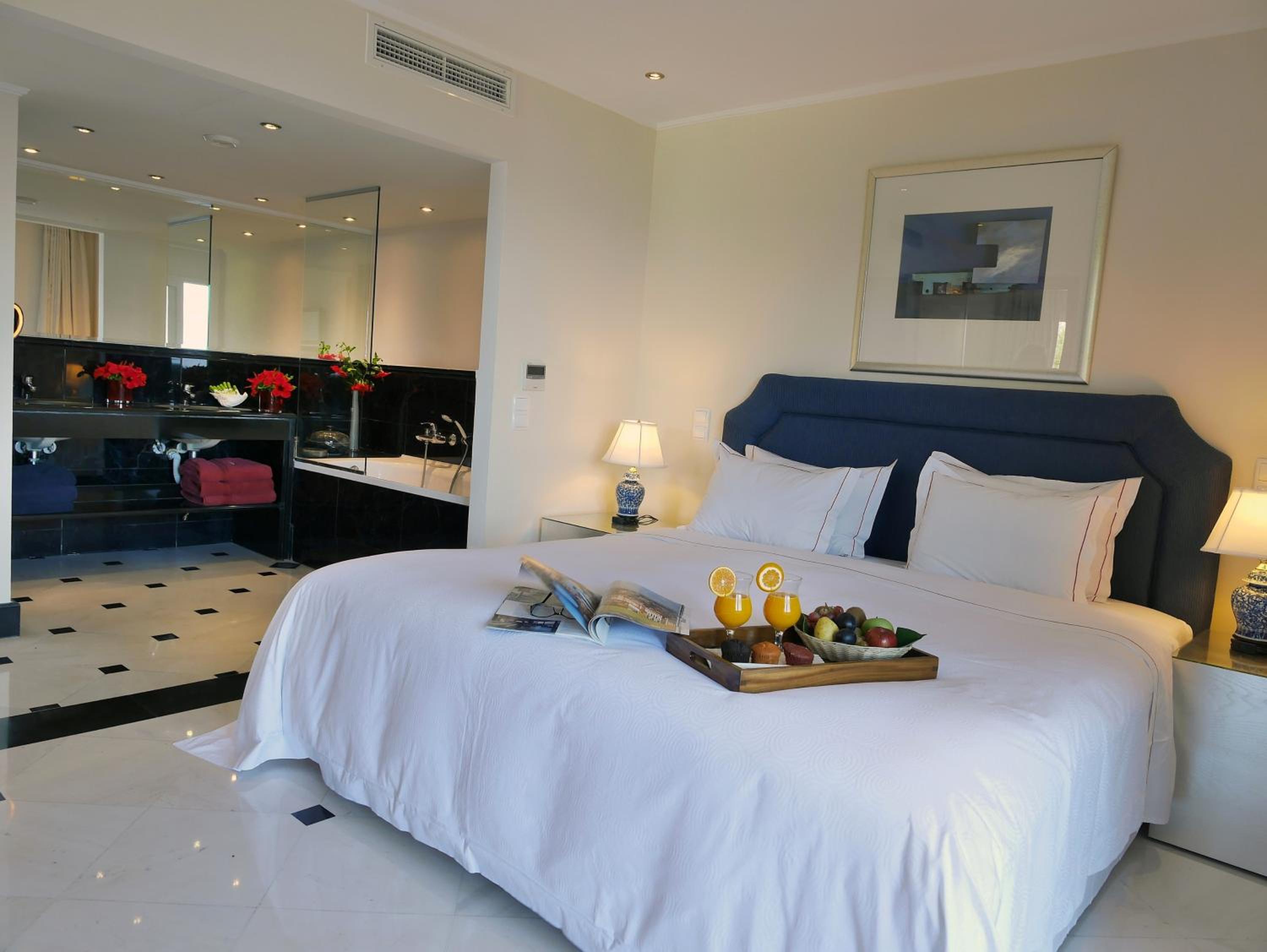 Exclusive Three-Bedroom Maisonette Individual Pool - Photo 5