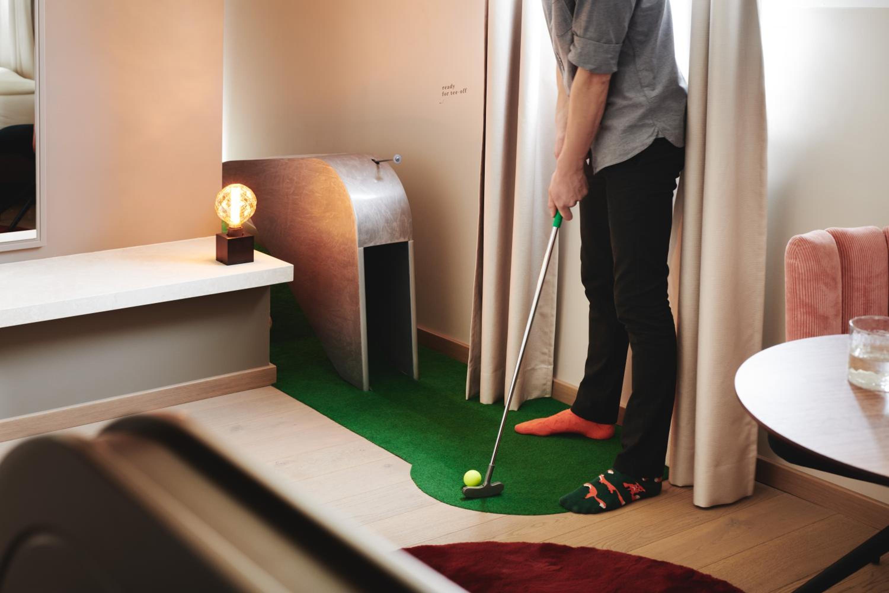 Putting Green Suite - with mini golf and garden side - Photo 2