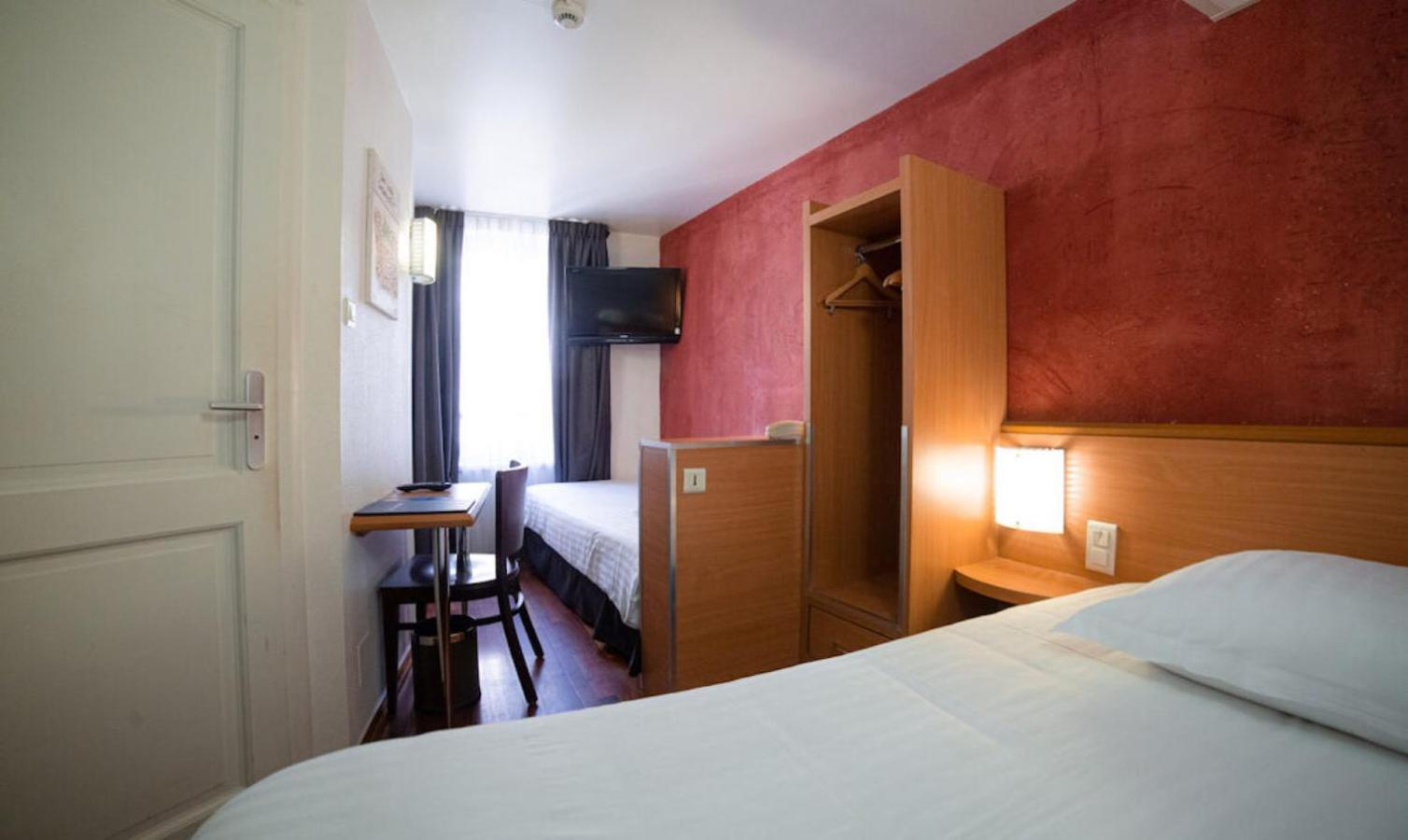 Twin Room photo 1