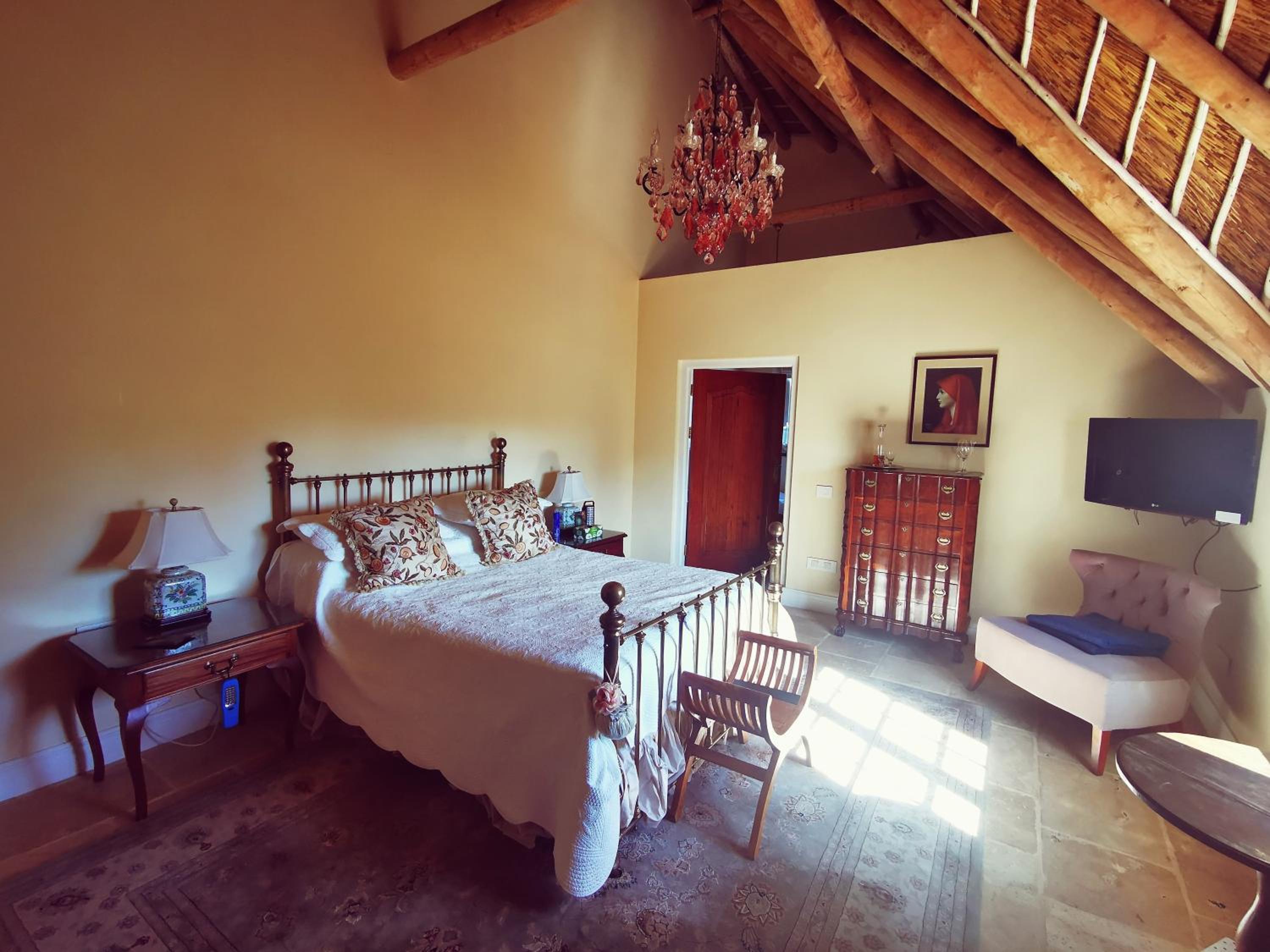 Double Room with Private Bathroom photo 2