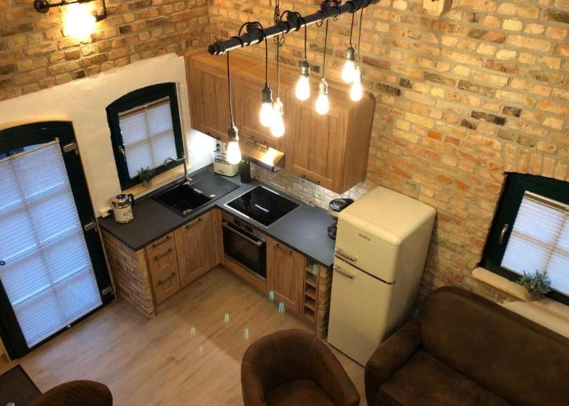 Apartment - Split Level photo 3