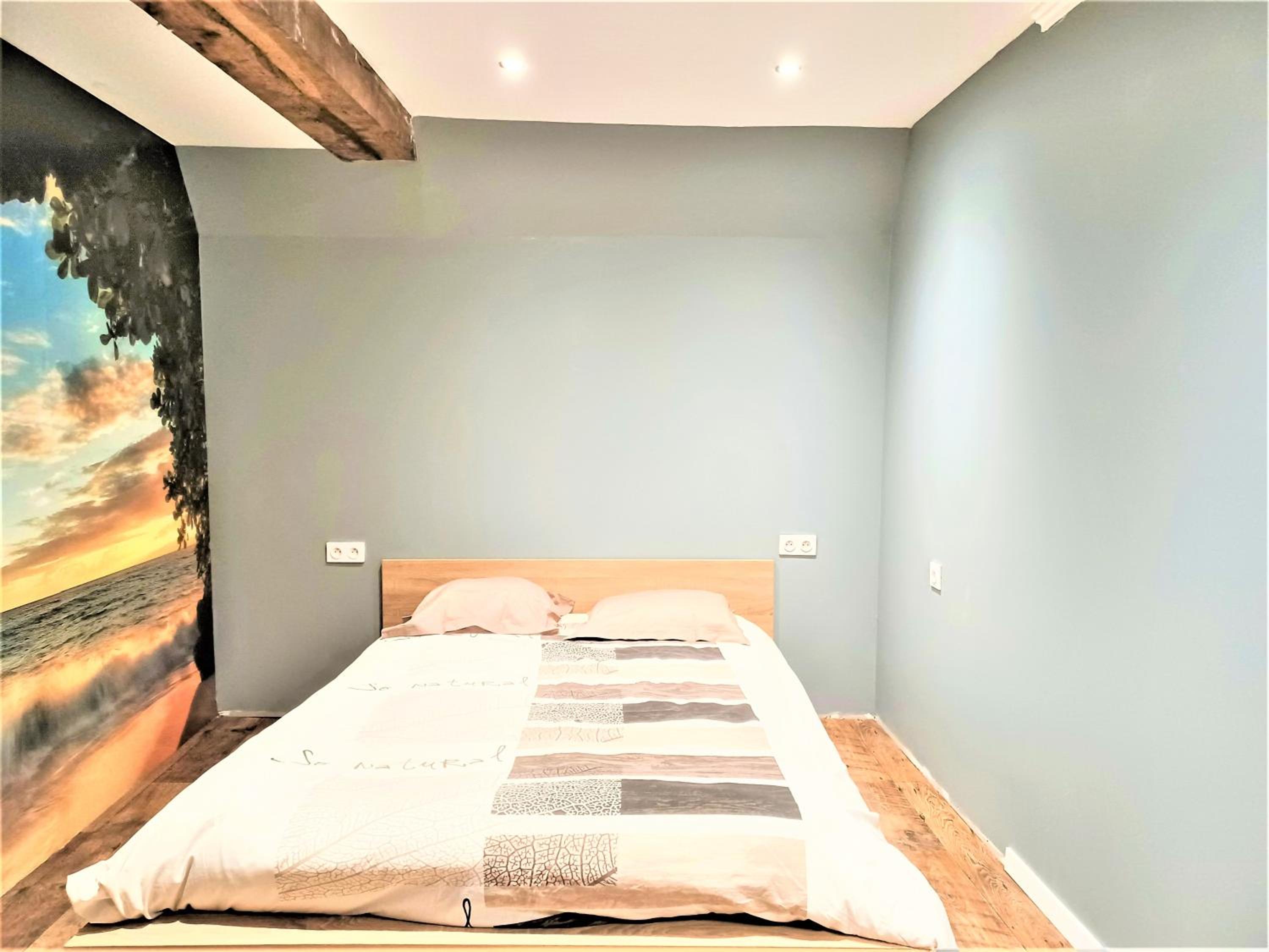 Apartment - Split Level - Photo 21