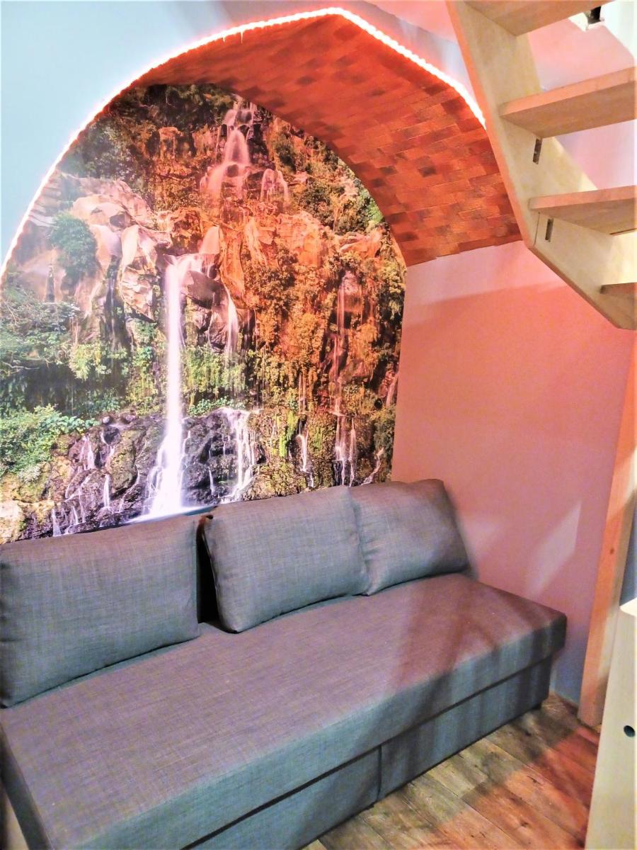 Apartment - Split Level - Photo 6