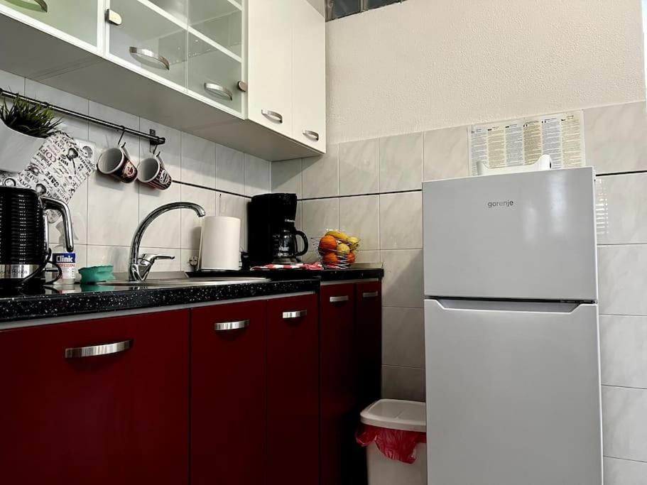 Apartment - Photo 8