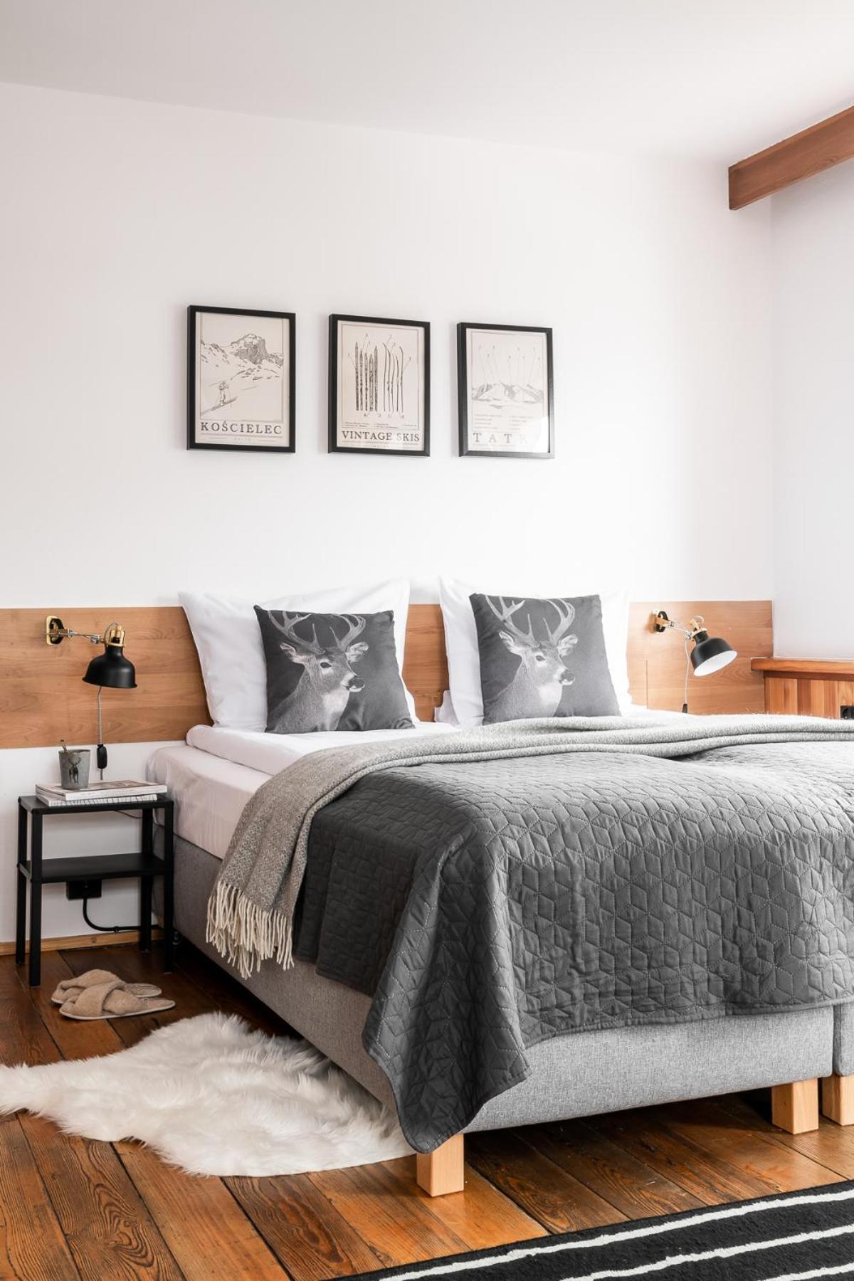 Triple Room with Shared Bathroom
