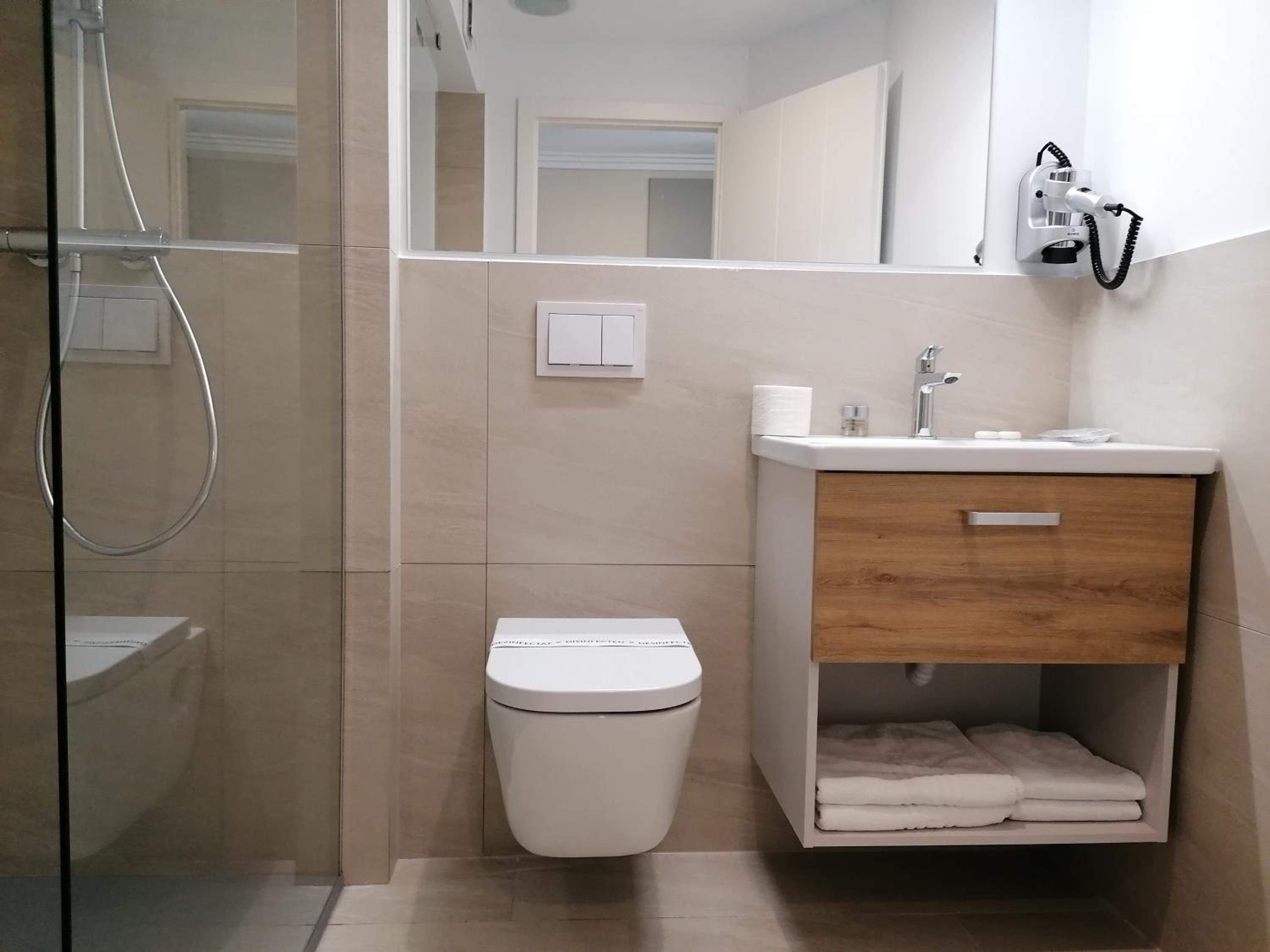 Superior Double Room - Photo 5