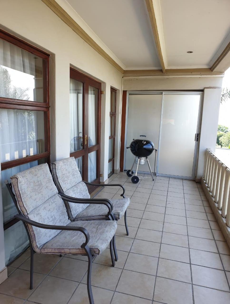 Suite with Lake View - Photo 5