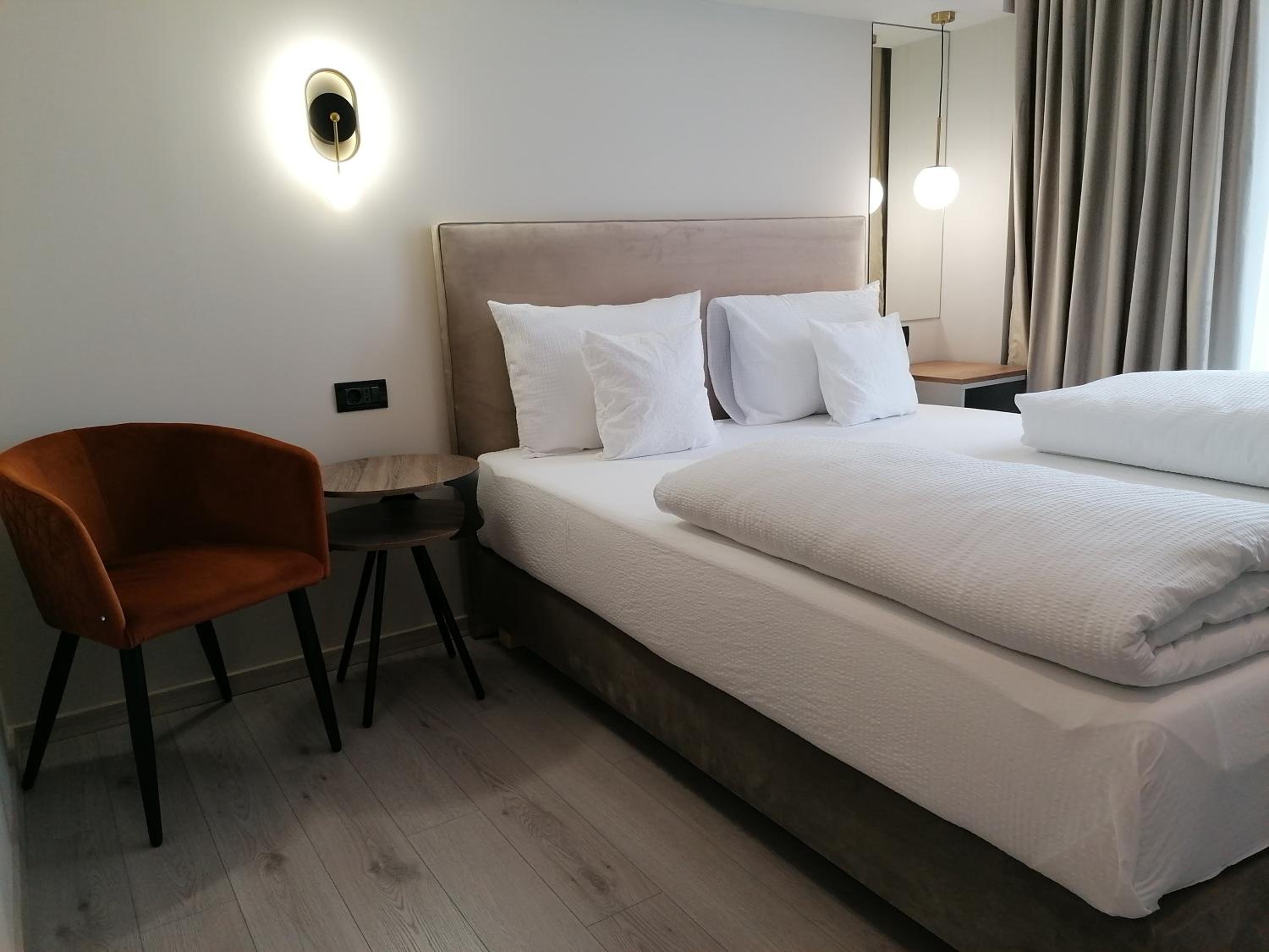 Superior Double Room - Photo 4