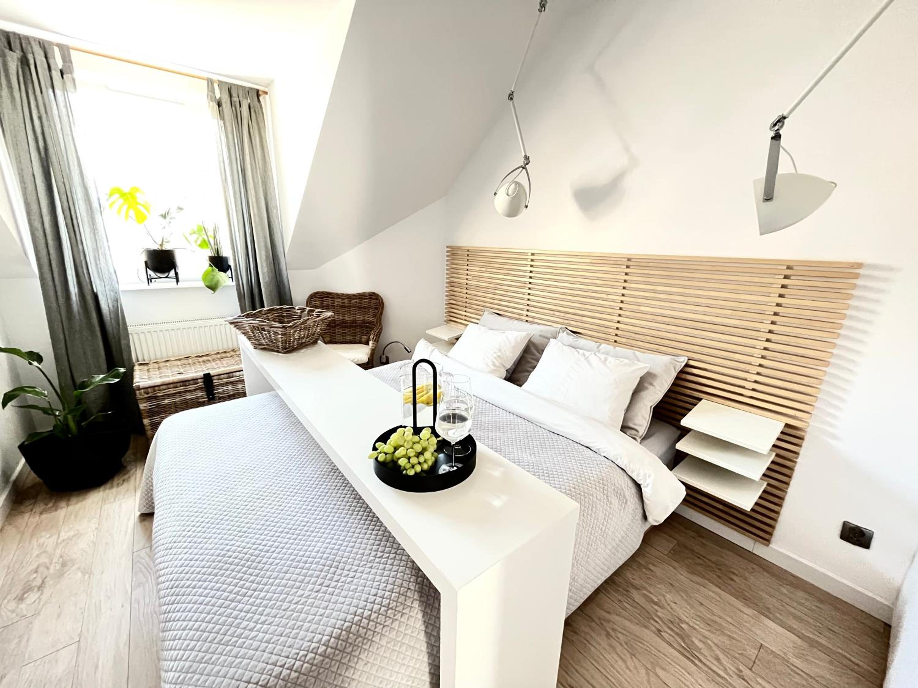 Two-Bedroom Apartment - Photo 6