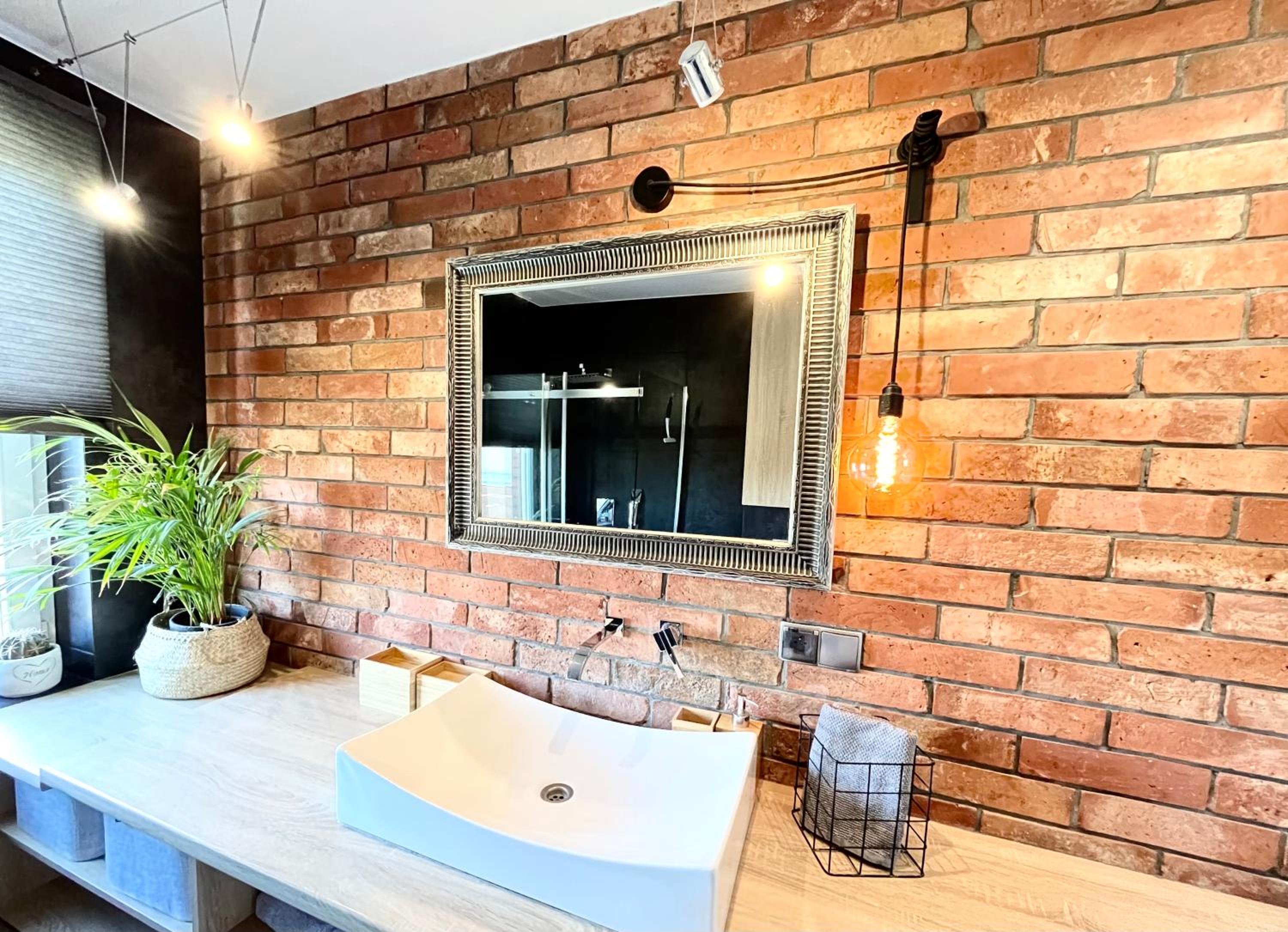 Two-Bedroom Apartment - Photo 15