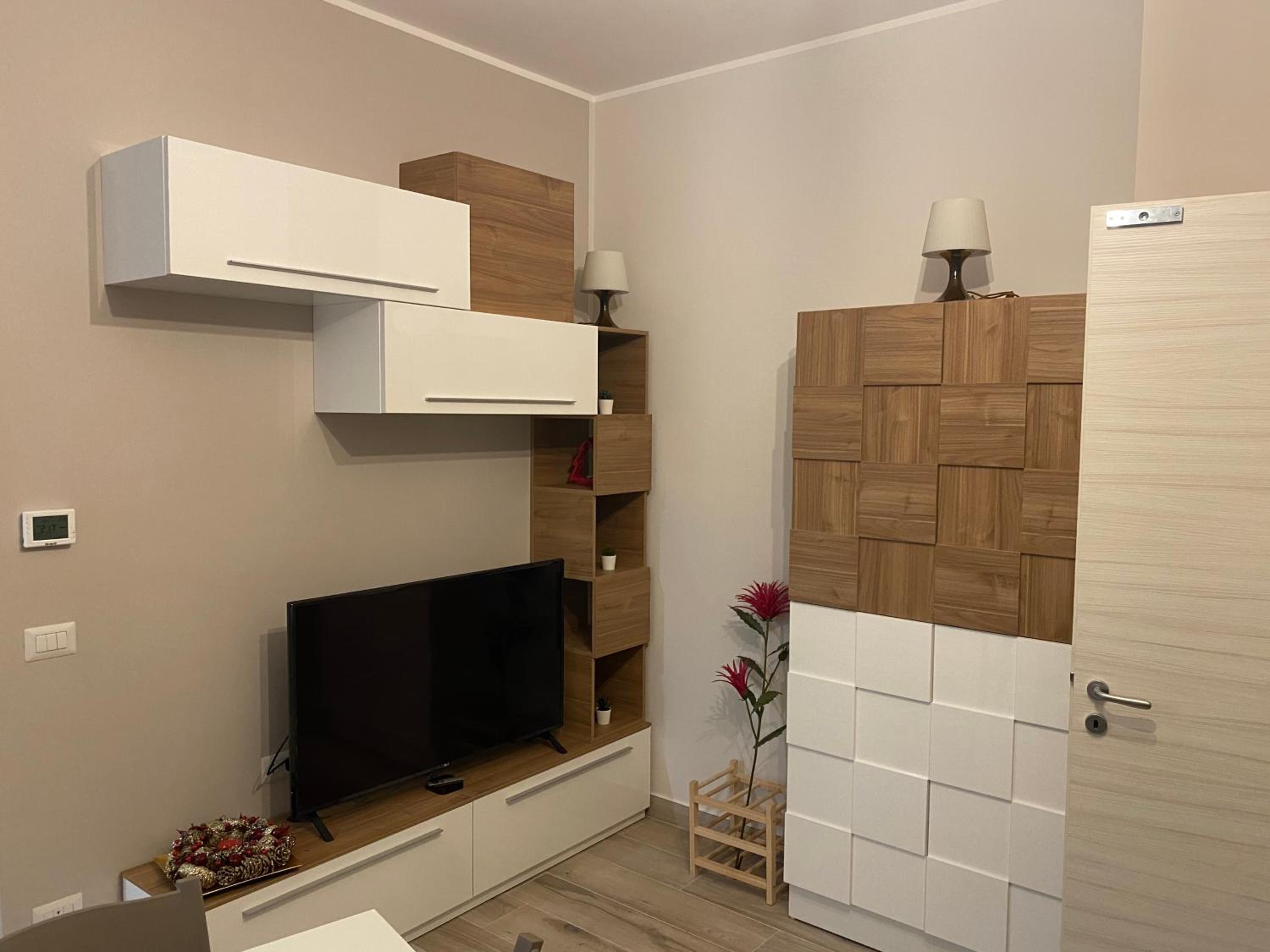 One-Bedroom House photo 1