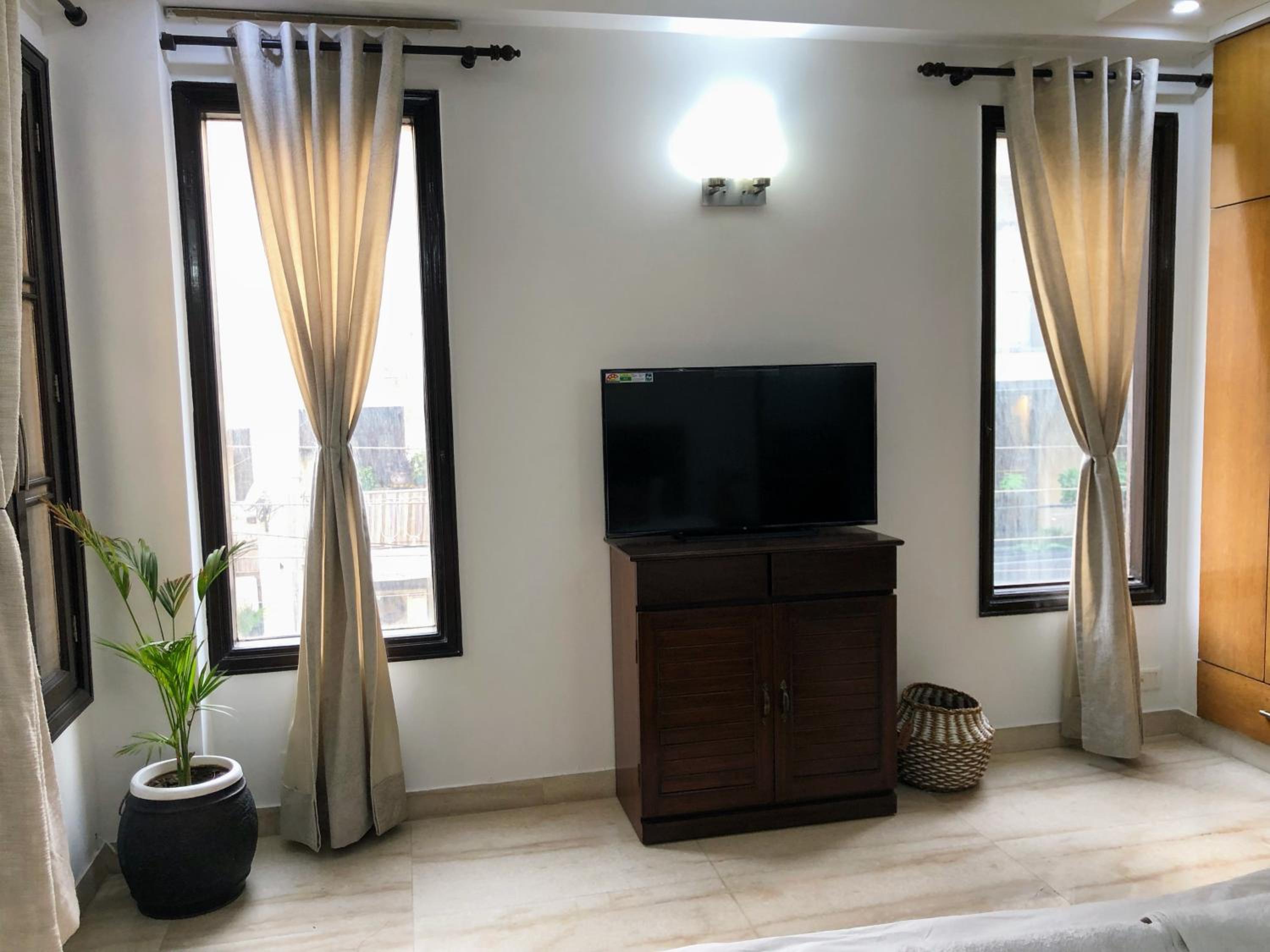 Superior King Room - Photo 33