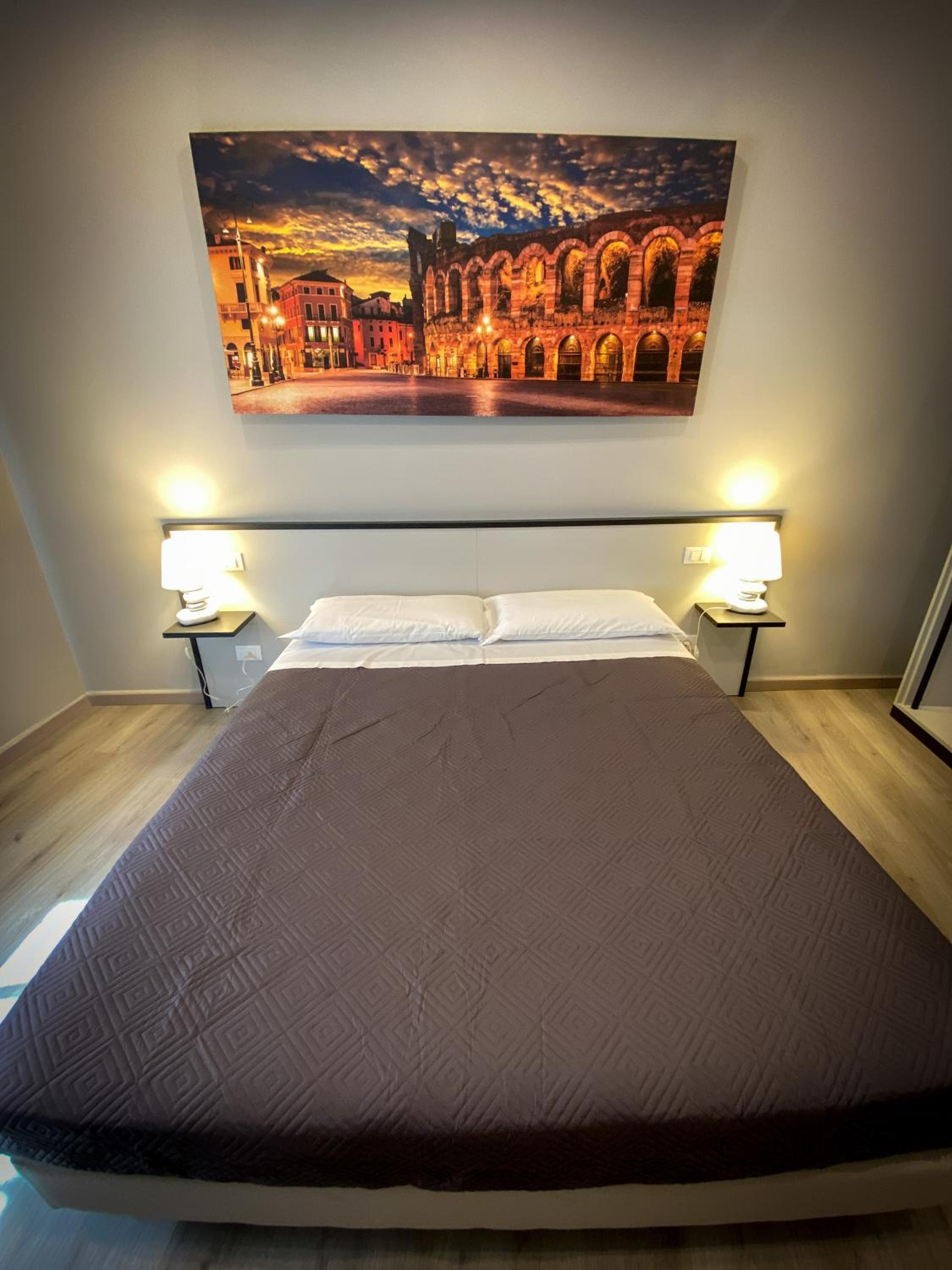 Budget Single Room photo 2