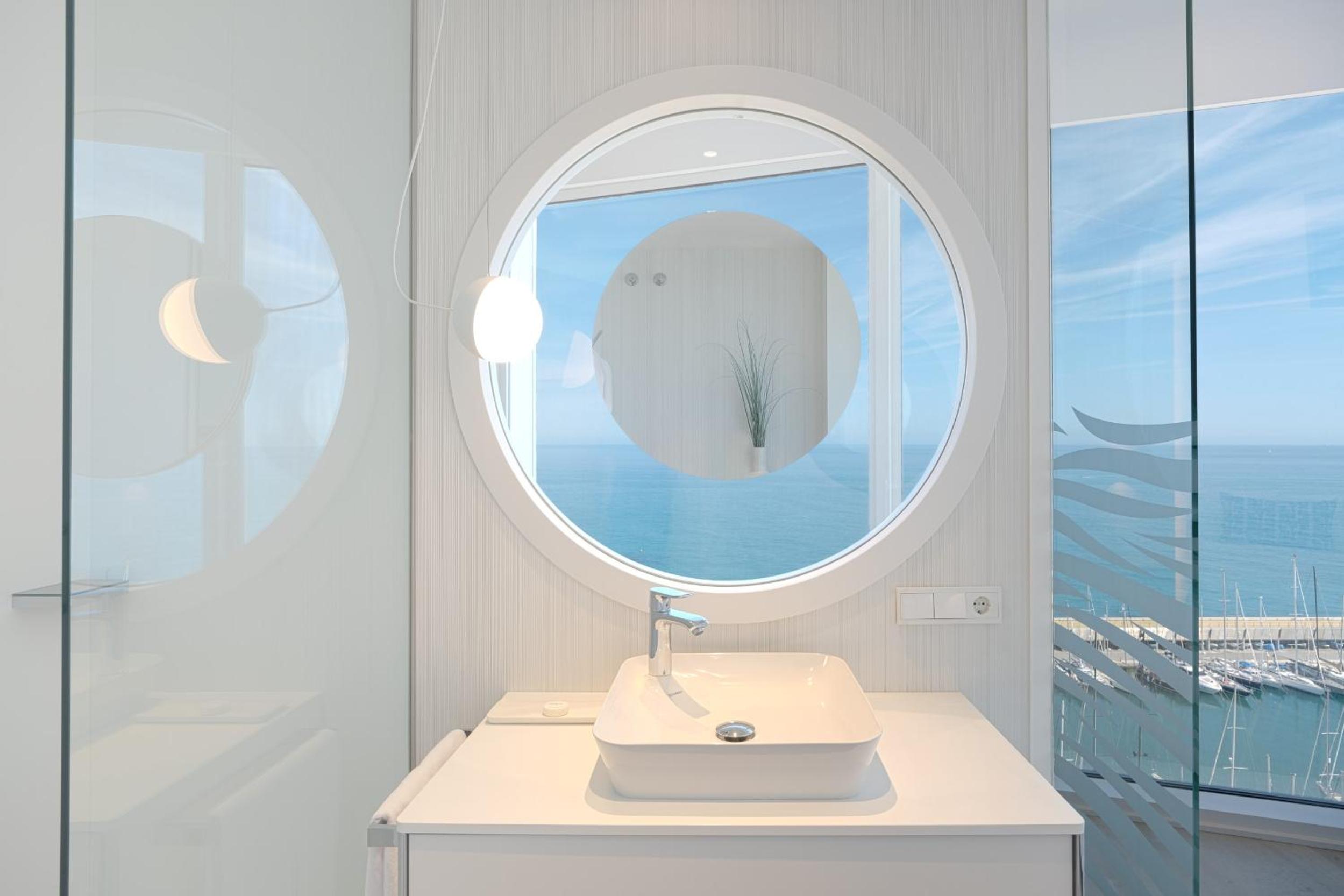 Doble Privilege with spa access - Photo 14