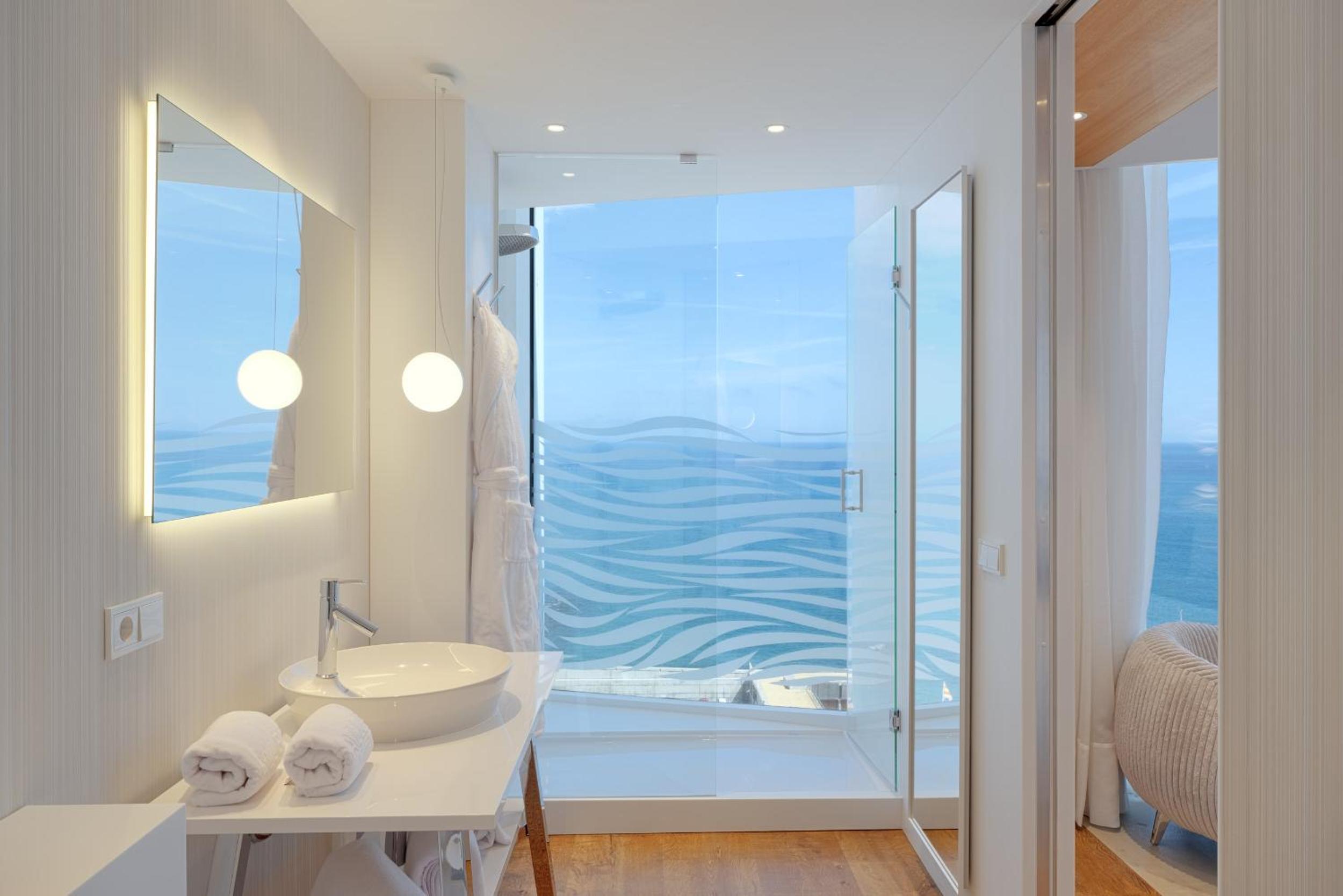 Doble Privilege with spa access - Photo 13