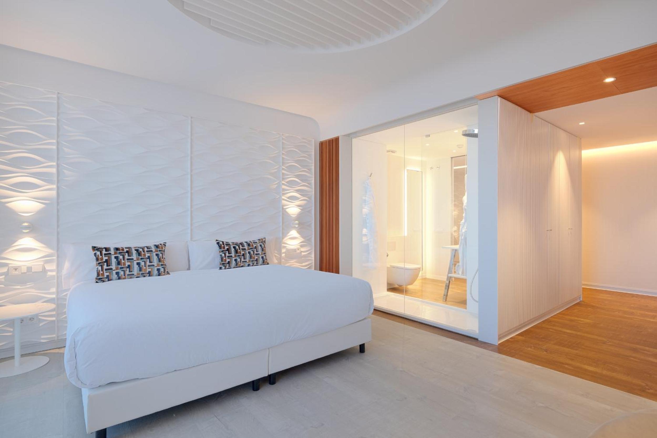 Doble Privilege with spa access - Photo 7