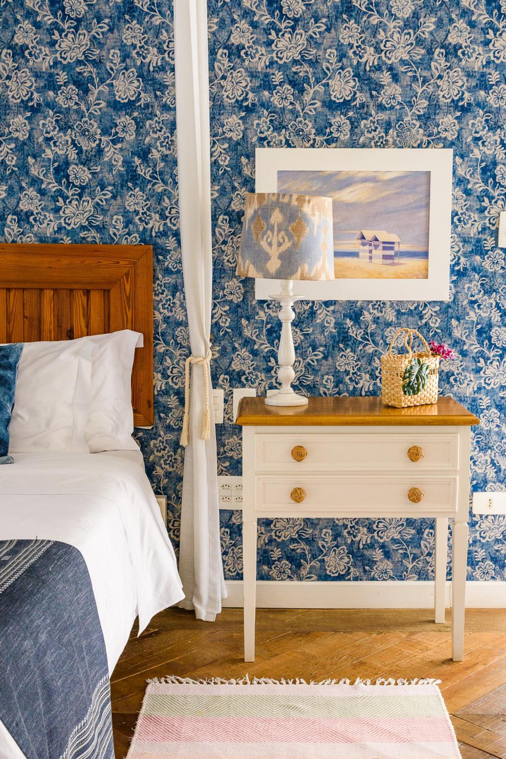 Deluxe Suite with Sea View photo 2