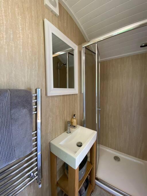 One-Bedroom Chalet - Photo 7