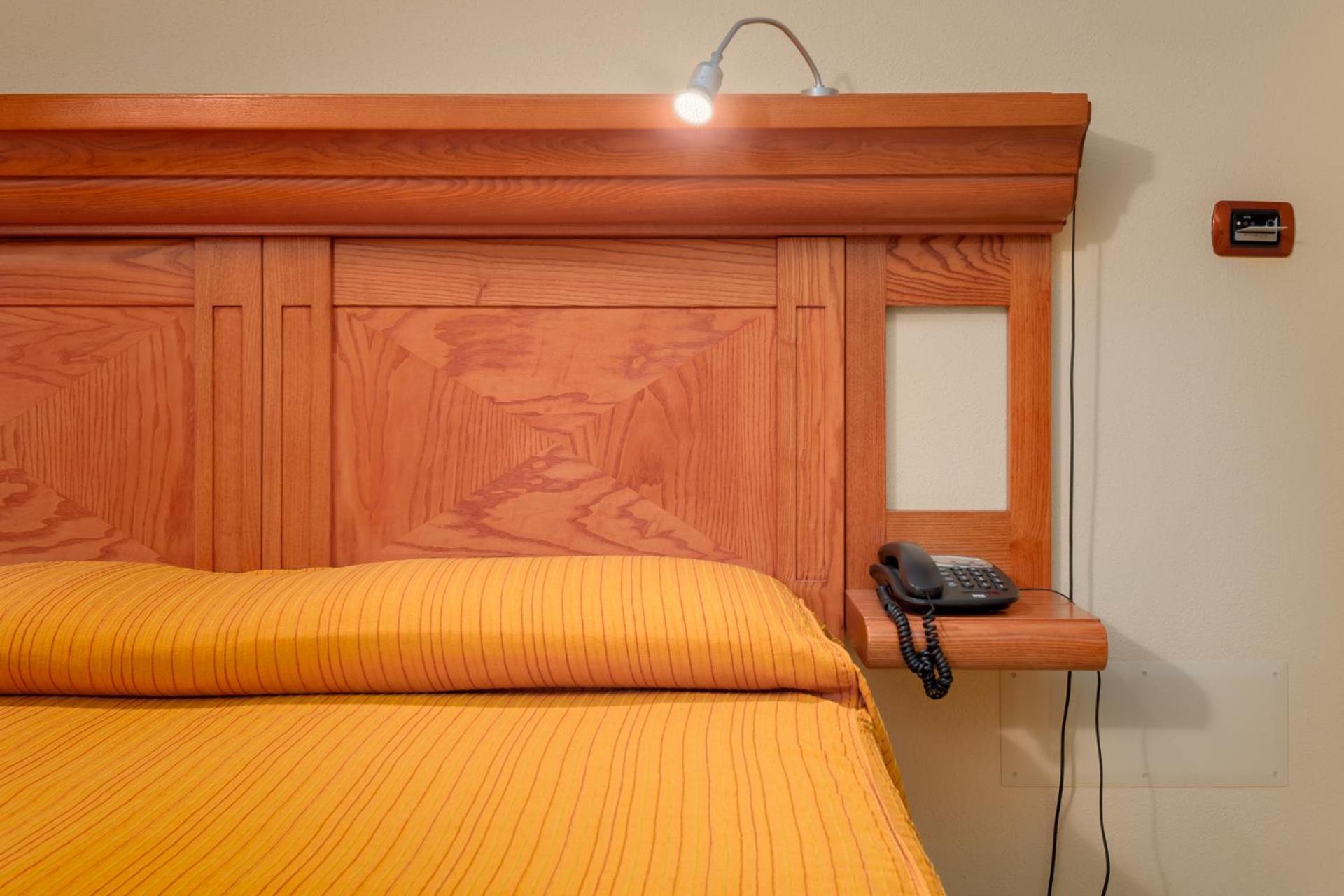 Superior Triple Room with Sea View - Photo 10