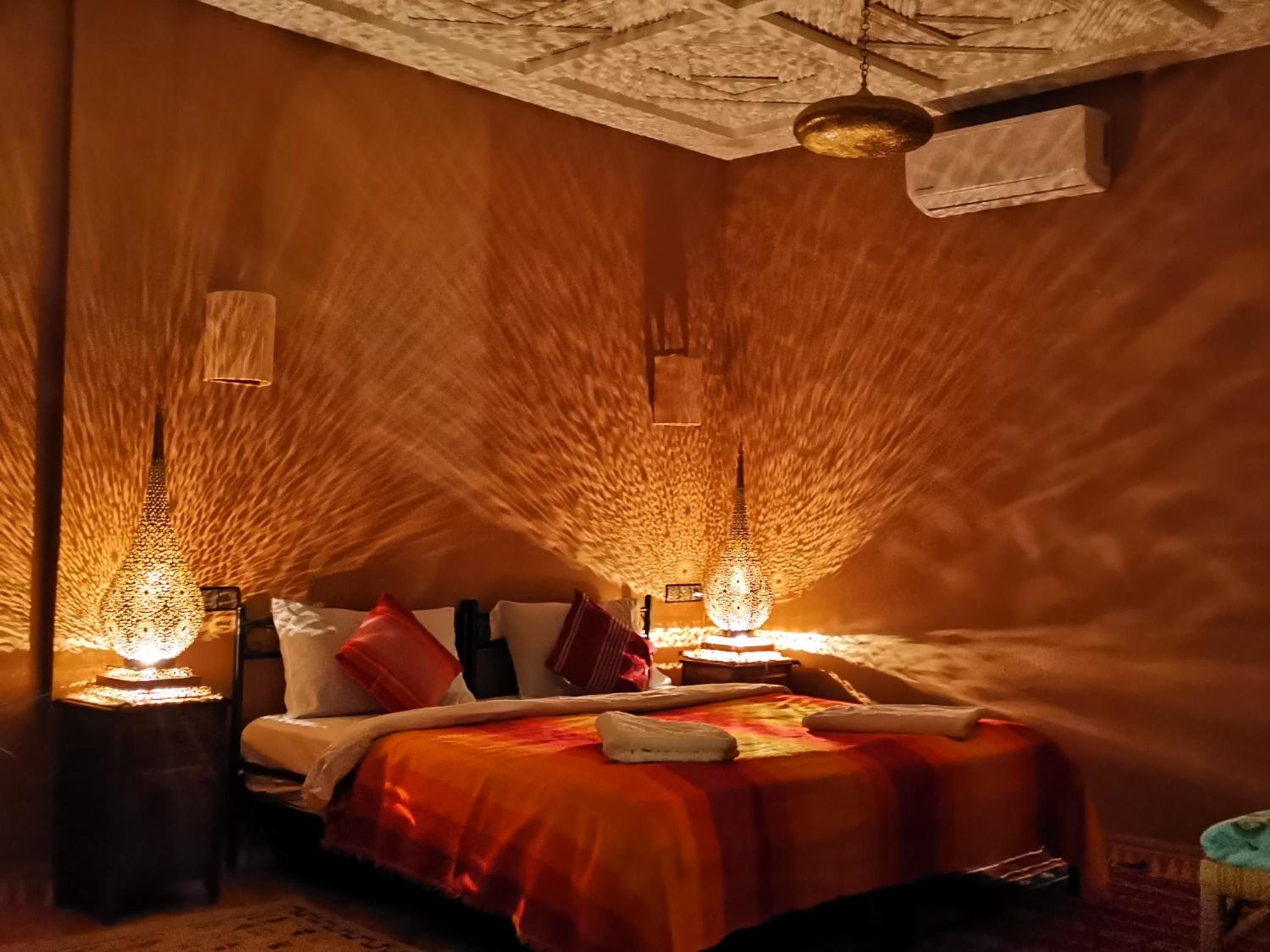 Deluxe Double or Twin Room with Pool View photo 2