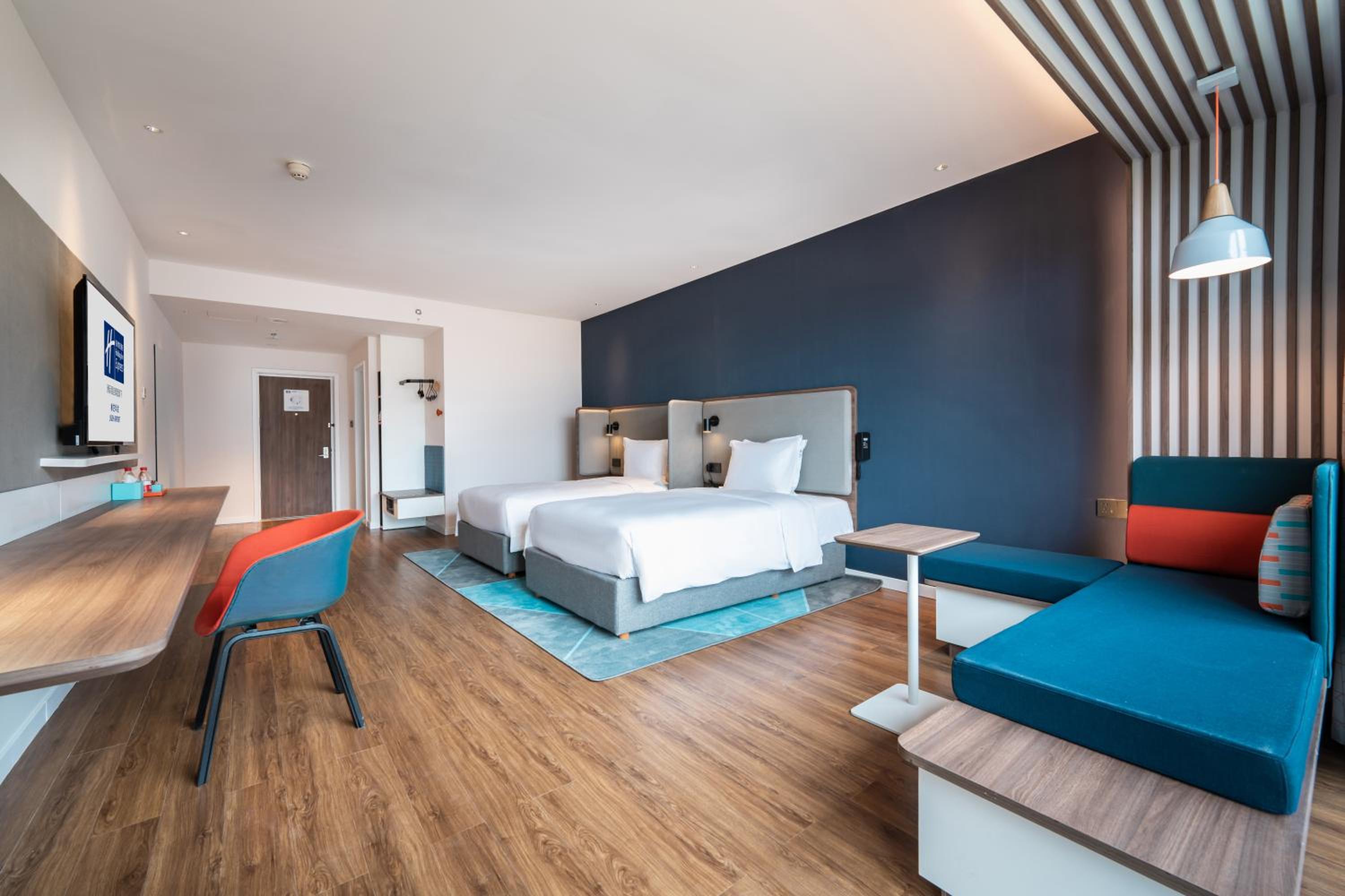 Standard Twin Room photo 3