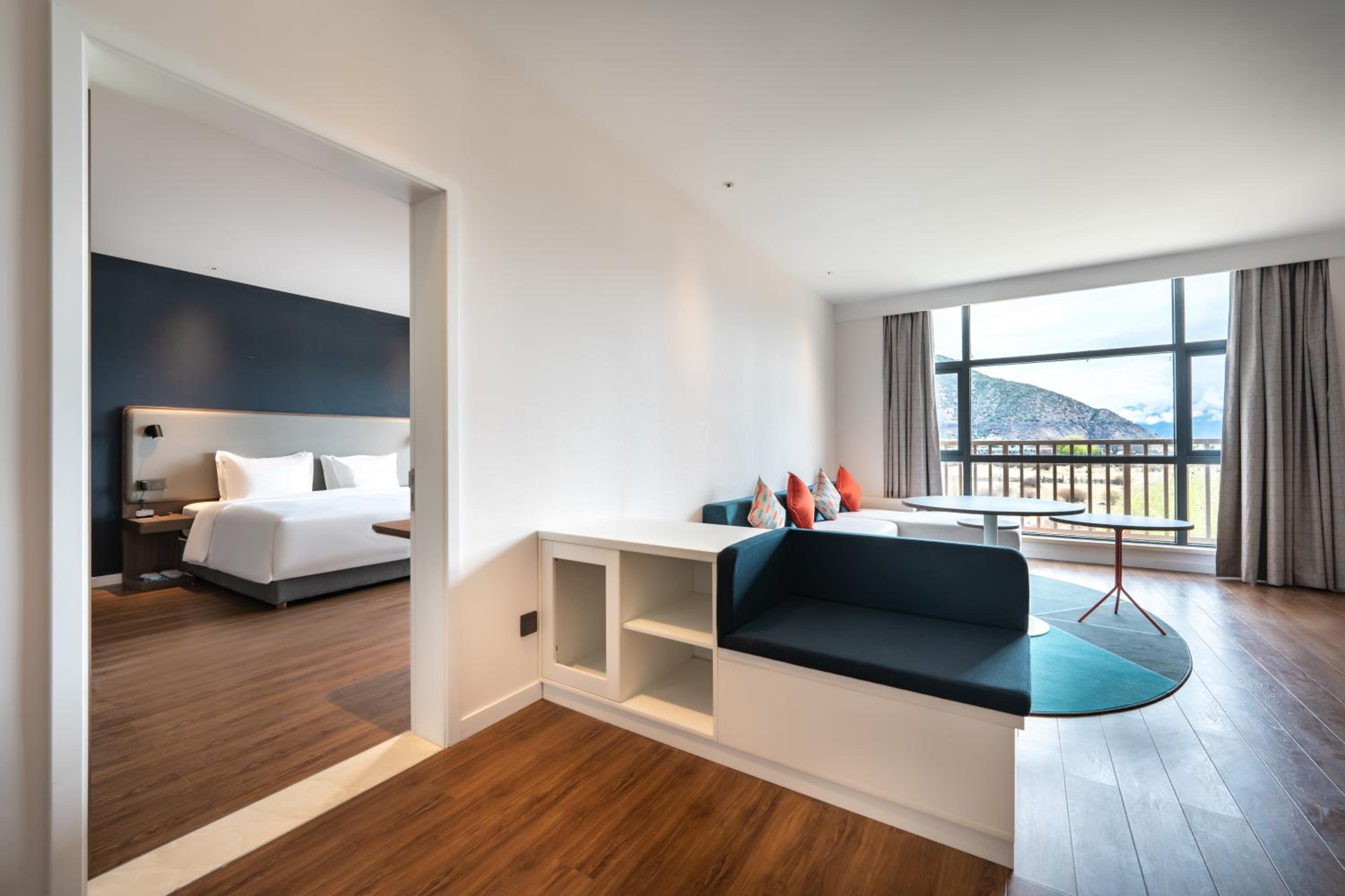 One-Bedroom Suite photo 2