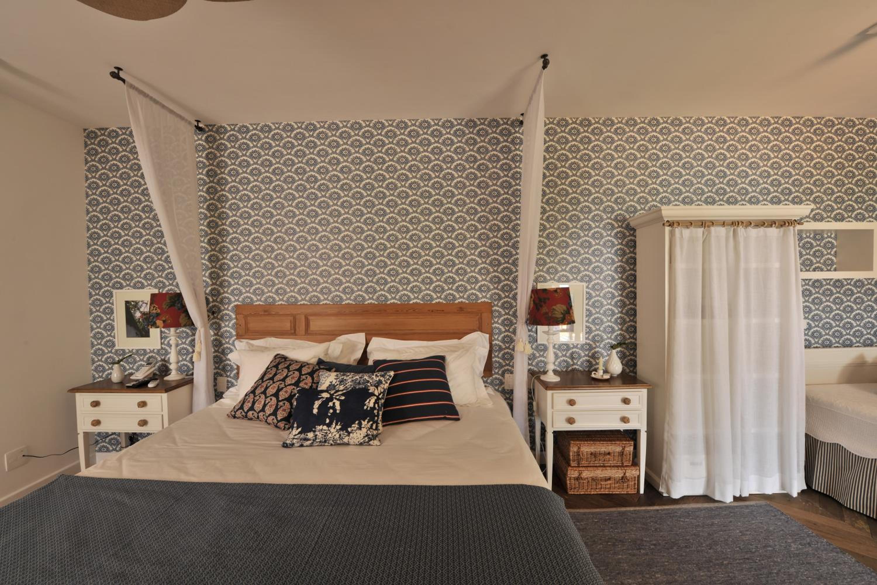 Deluxe Suite photo 2