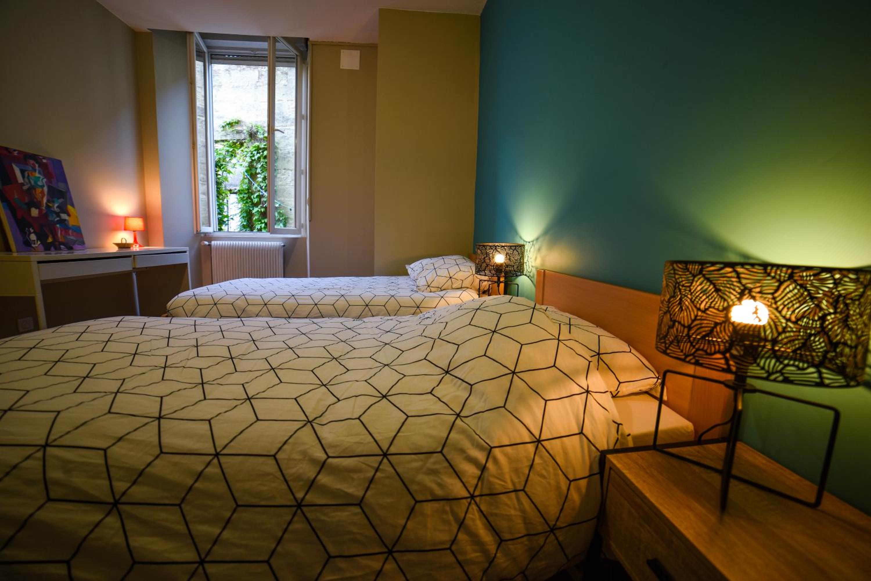 Twin Room - Photo 3
