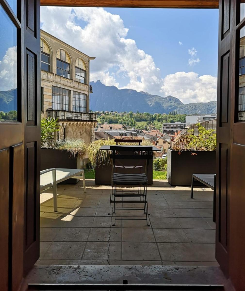 Studio with Terrace