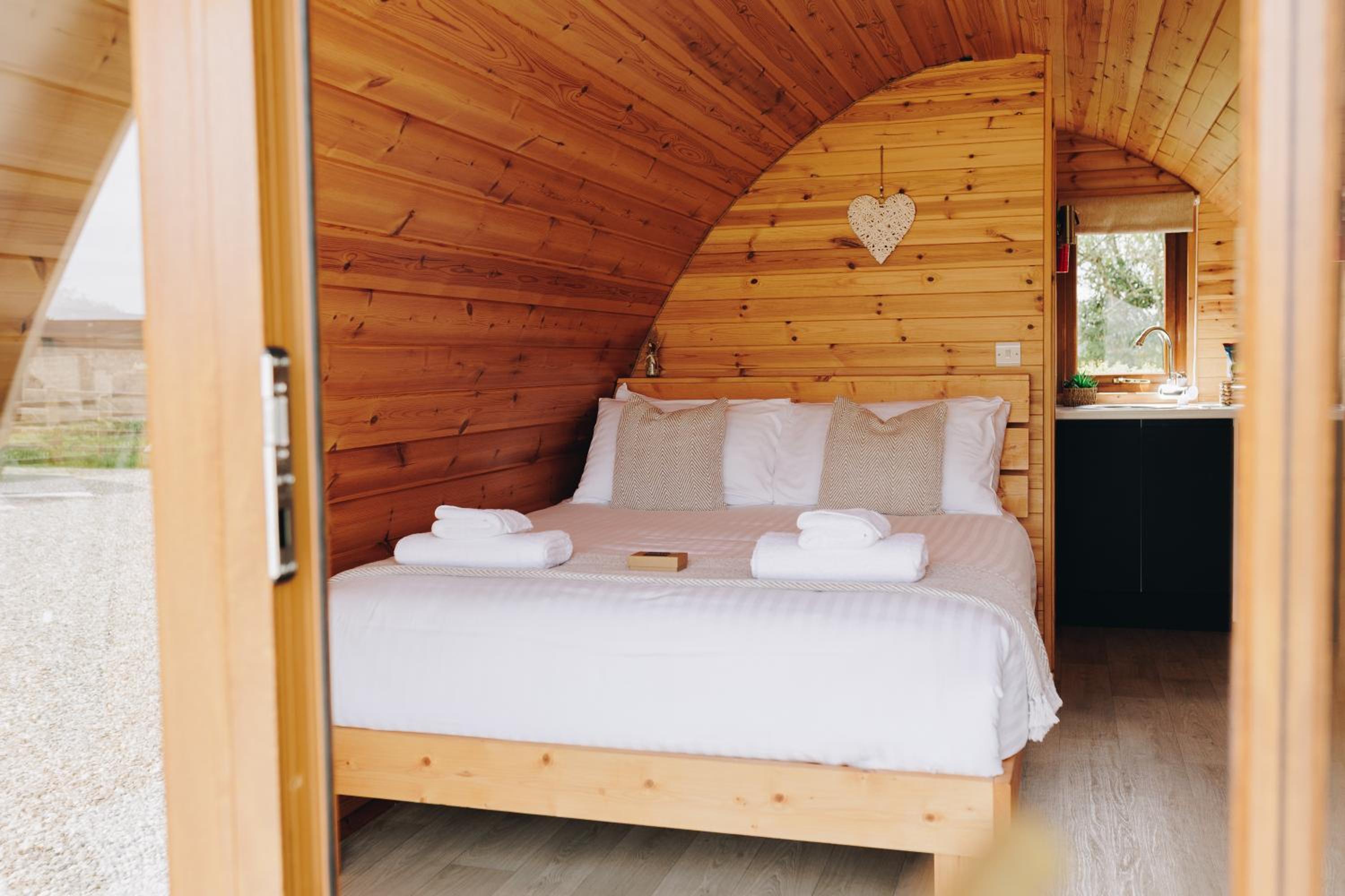 One-Bedroom Chalet - Photo 4