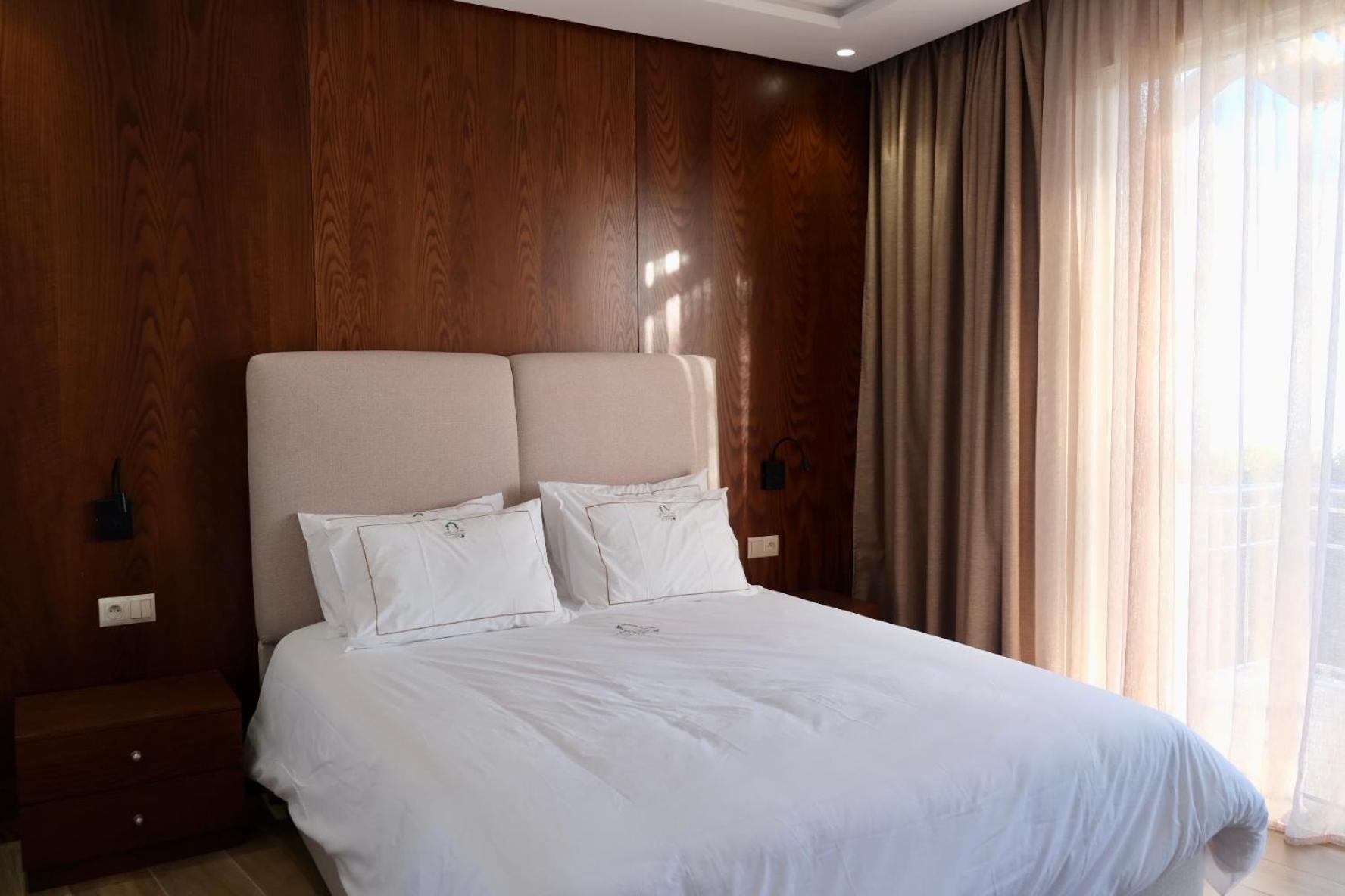 Superior Double or Twin Room with Terrace - Photo 2