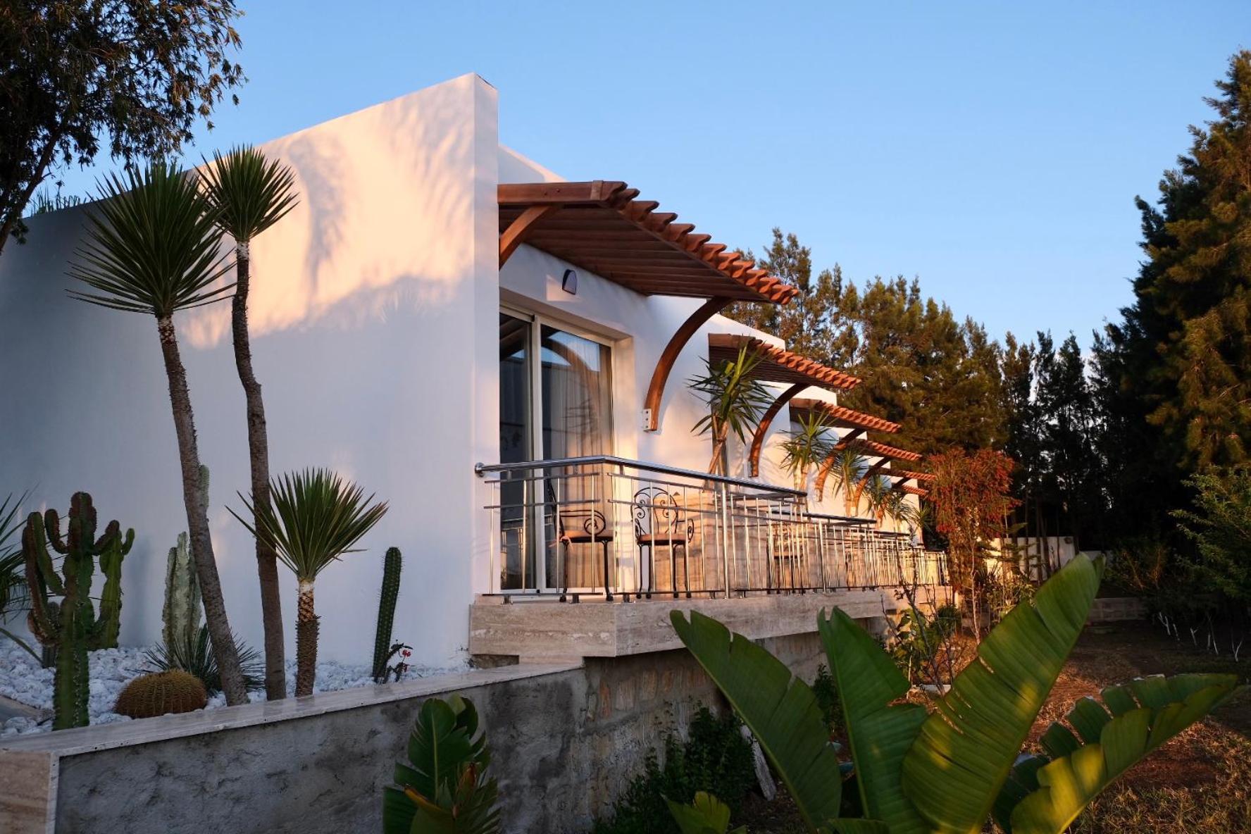 Superior Double or Twin Room with Terrace - Photo 4